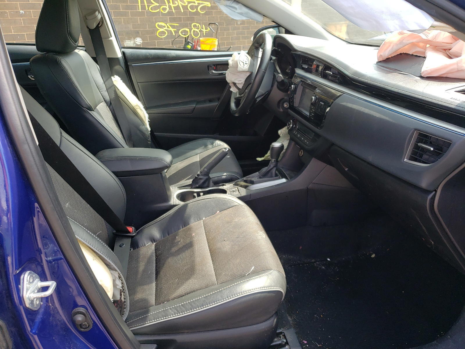 Photo 5 from auction – 2015 TOYOTA COROLLA L with VIN 2T1BURHE3FC263860