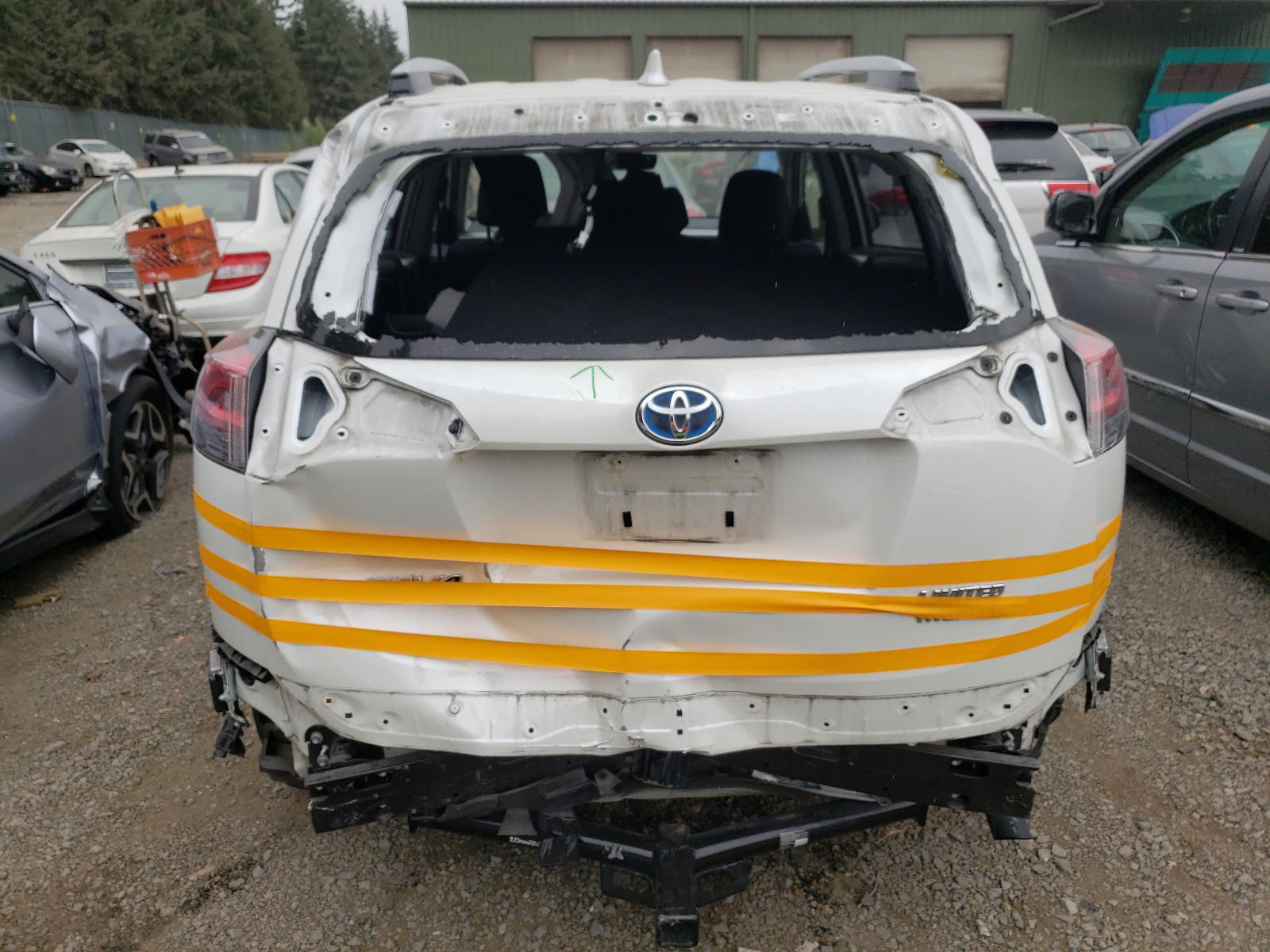 Photo 9 from auction – 2016 TOYOTA RAV4 with VIN JTMDJREV5GD025843