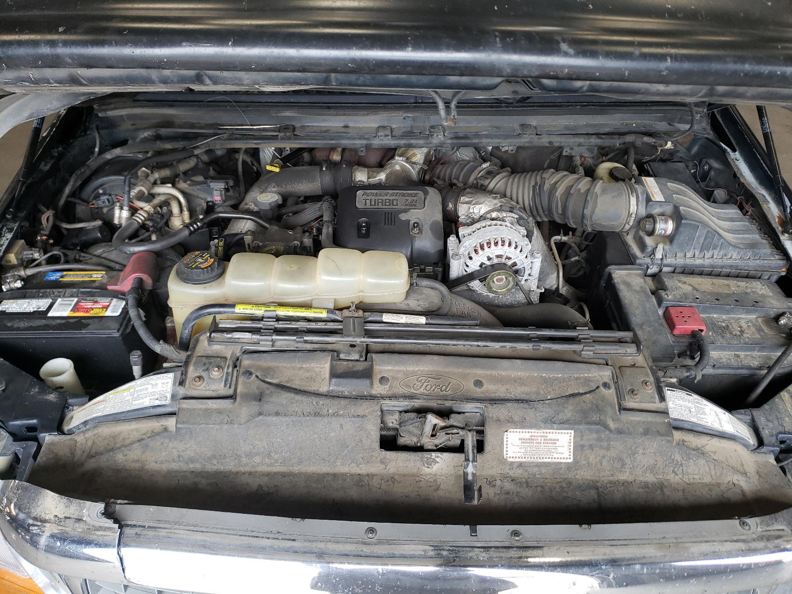 Photo 7 from auction – 2000 FORD EXCURSION with VIN 1FMSU43F3YEA85477