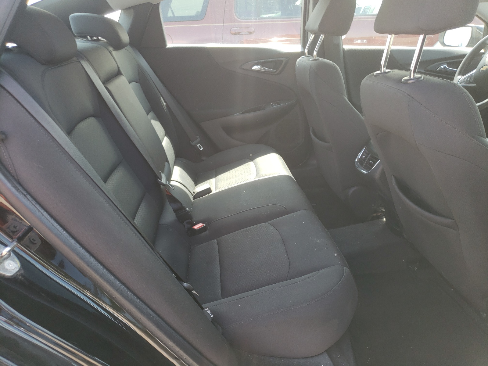 Photo 6 from auction – 2016 CHEVROLET MALIBU LT with VIN 1G1ZE5ST6GF219817