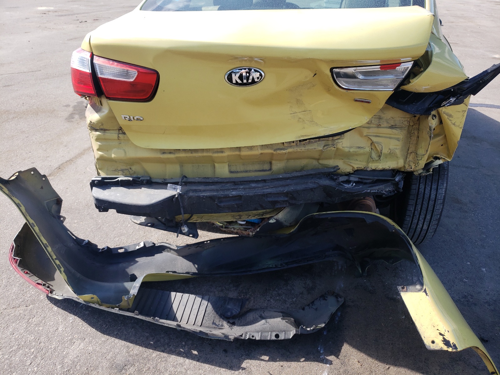 Photo 9 from auction – 2016 KIA RIO LX with VIN KNADM4A38G6577322