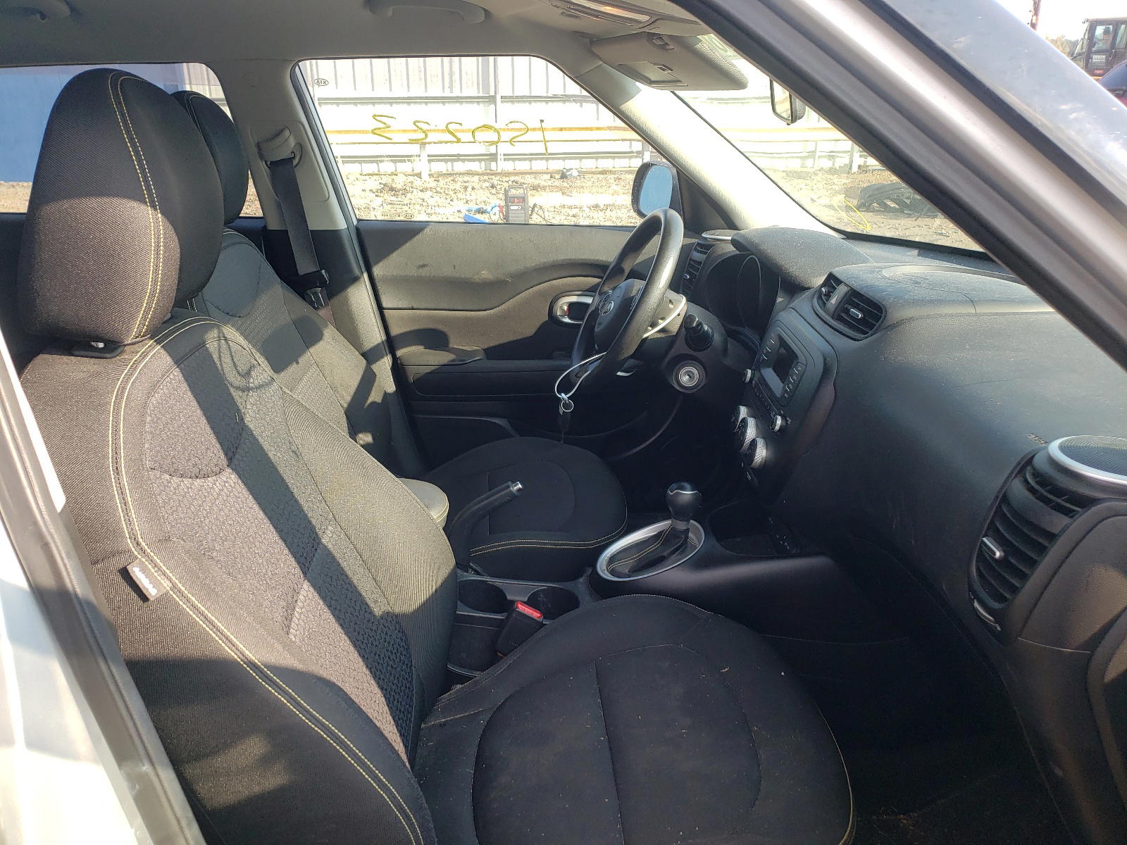 Photo 5 from auction – 2014 KIA SOUL with VIN KNDJP3A50E7705570