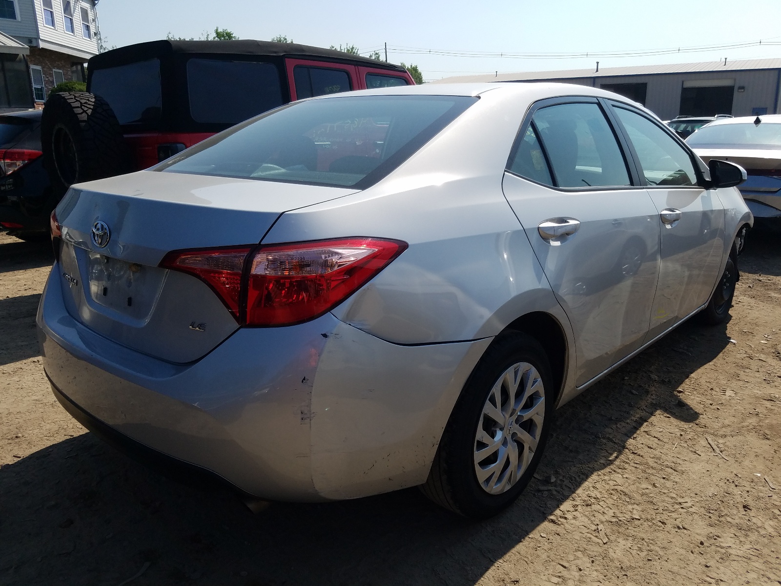 Photo 4 from auction – 2019 TOYOTA COROLLA L with VIN 5YFBURHE2KP940830