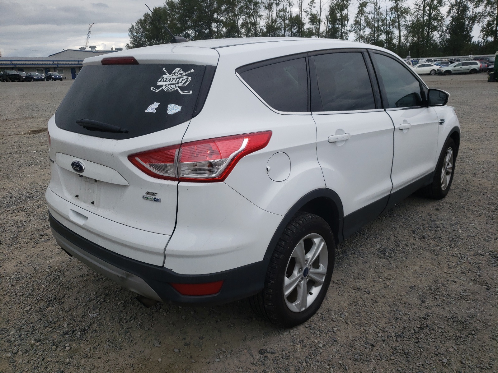 Photo 4 from auction – 2016 FORD ESCAPE SE with VIN 1FMCU9GX2GUC61184
