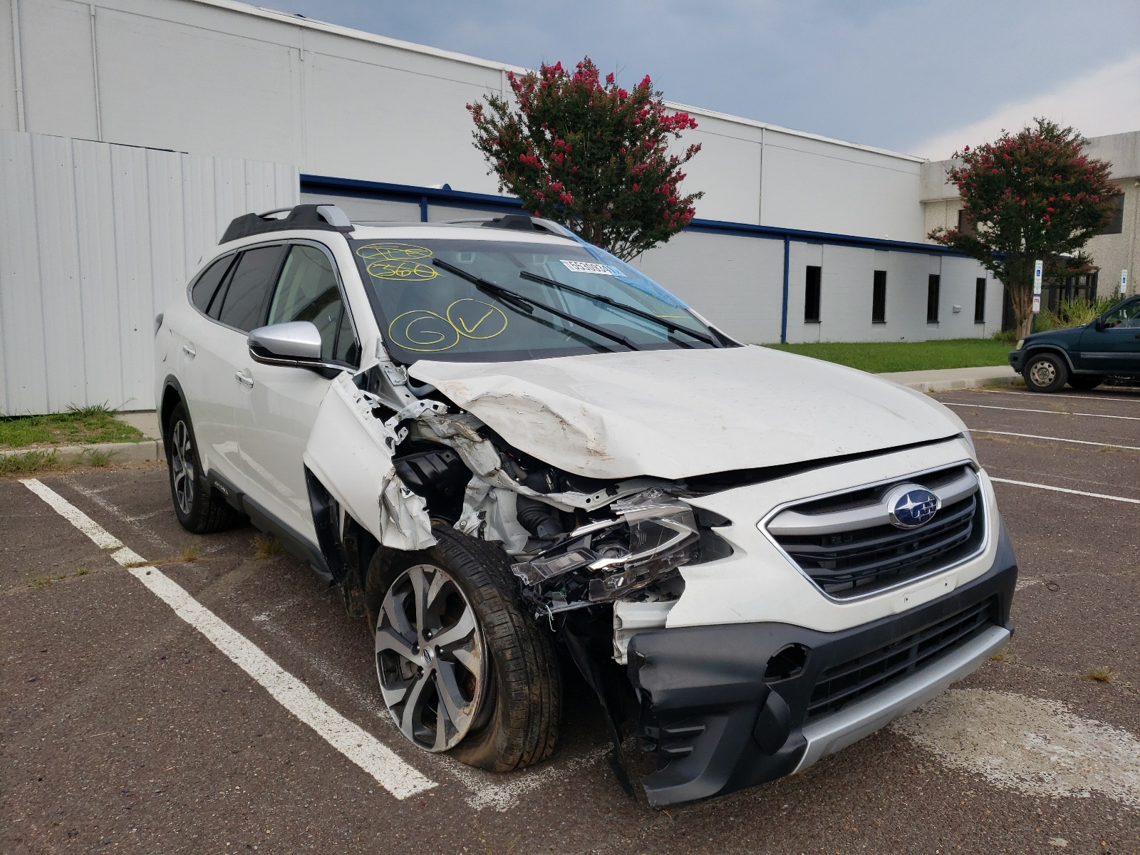 Photo 1 from auction – 2021 SUBARU OUTBACK TO with VIN 4S4BTGPD9M3134989
