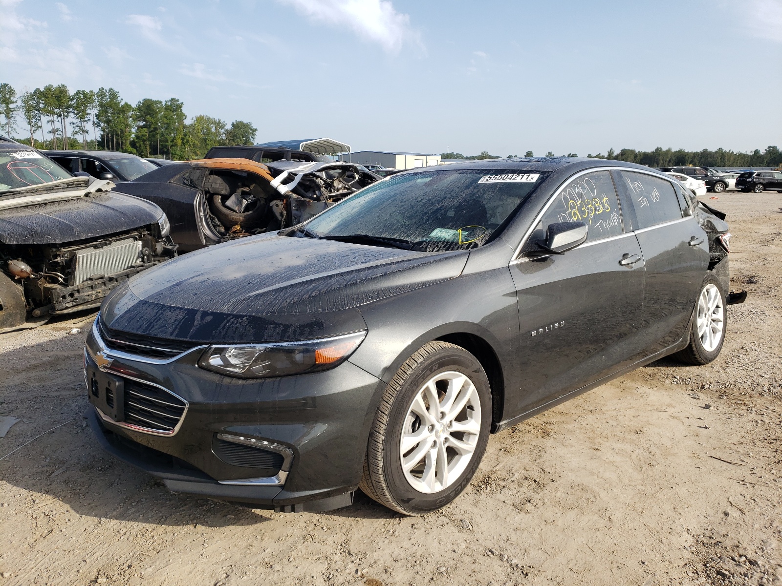 Photo 2 from auction – 2018 CHEVROLET MALIBU LT with VIN 1G1ZD5ST5JF133358