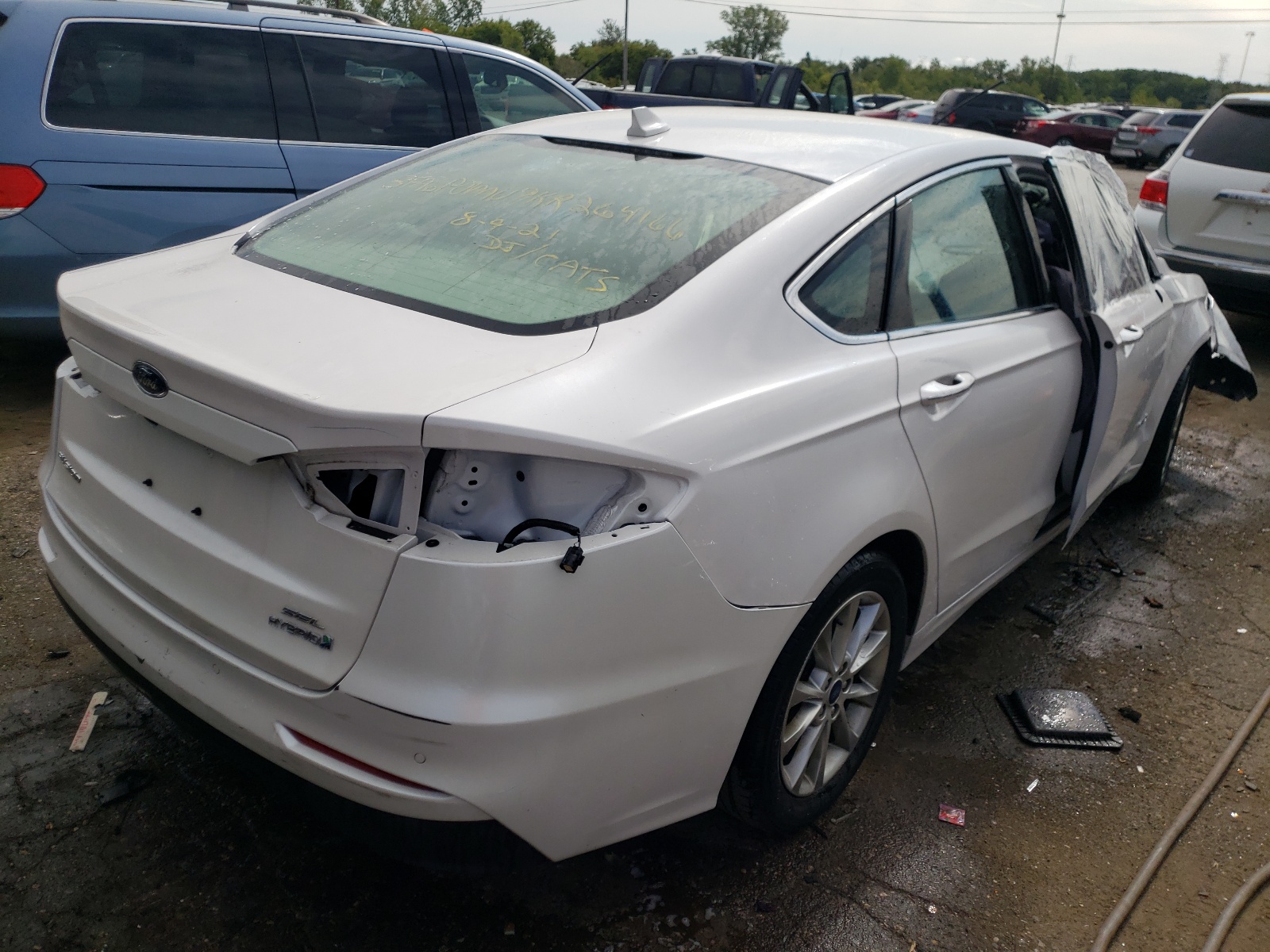 Photo 4 from auction – 2019 FORD FUSION SEL with VIN 3FA6P0MU9KR264166
