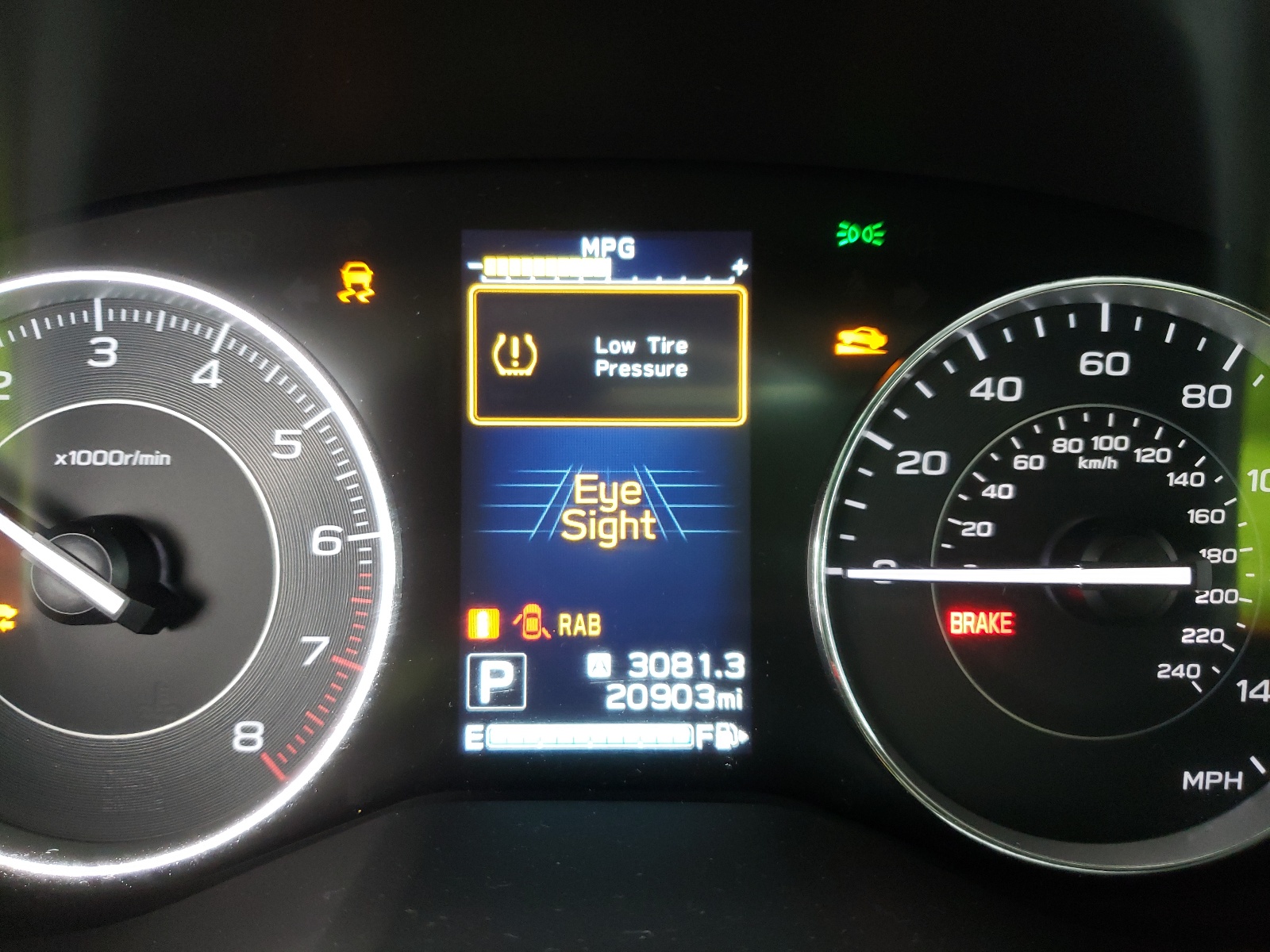 Photo 8 from auction – 2017 SUBARU IMPREZA LI with VIN 4S3GTAU60H3736702