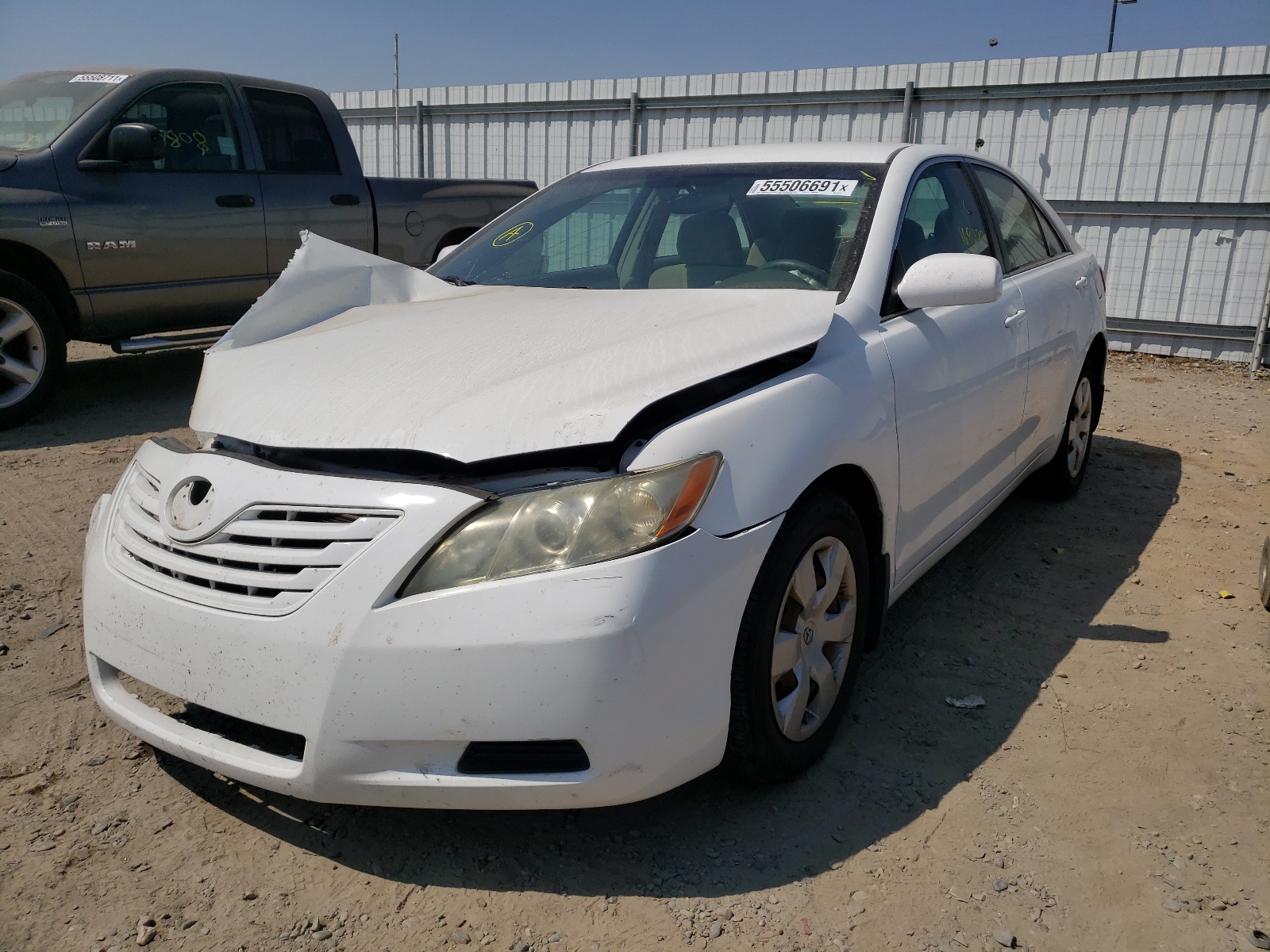 Photo 2 from auction – 2007 TOYOTA CAMRY CE with VIN 4T1BE46K17U674344