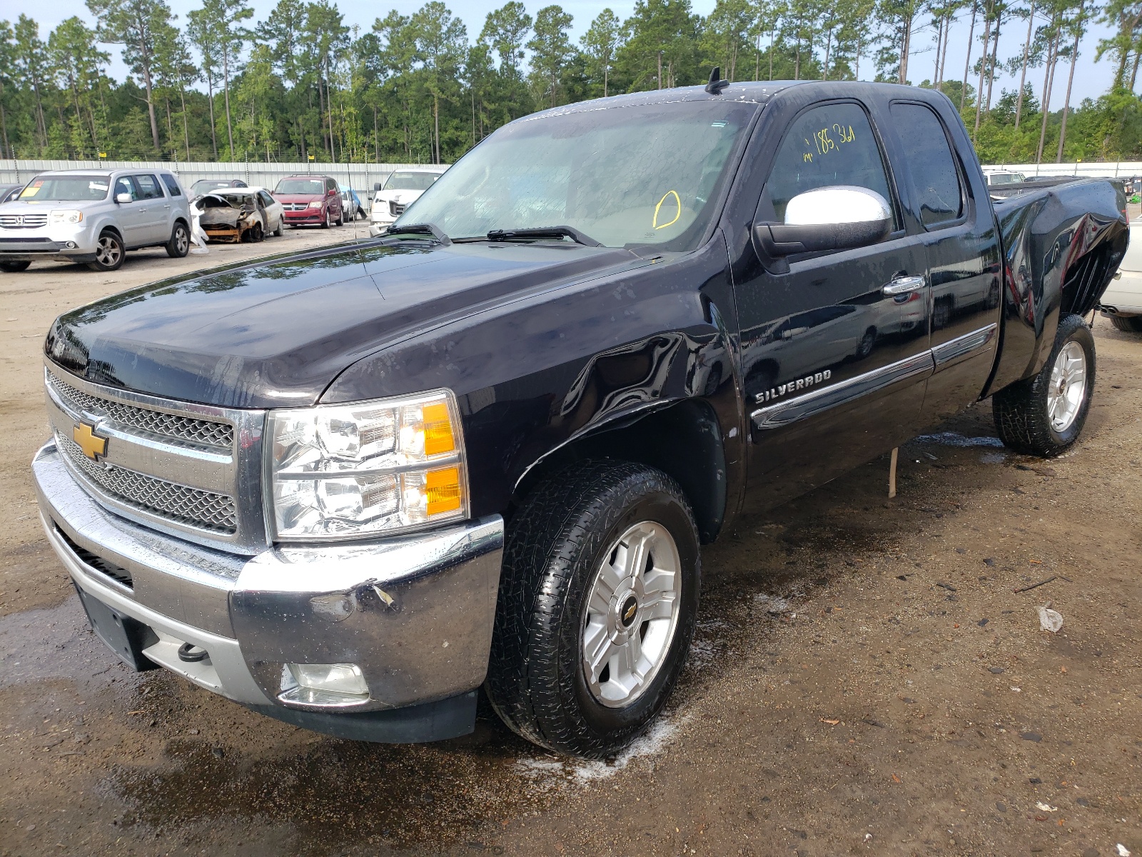 Photo 2 from auction – 2013 CHEVROLET SILVERADO with VIN 1GCRKSE77DZ302163
