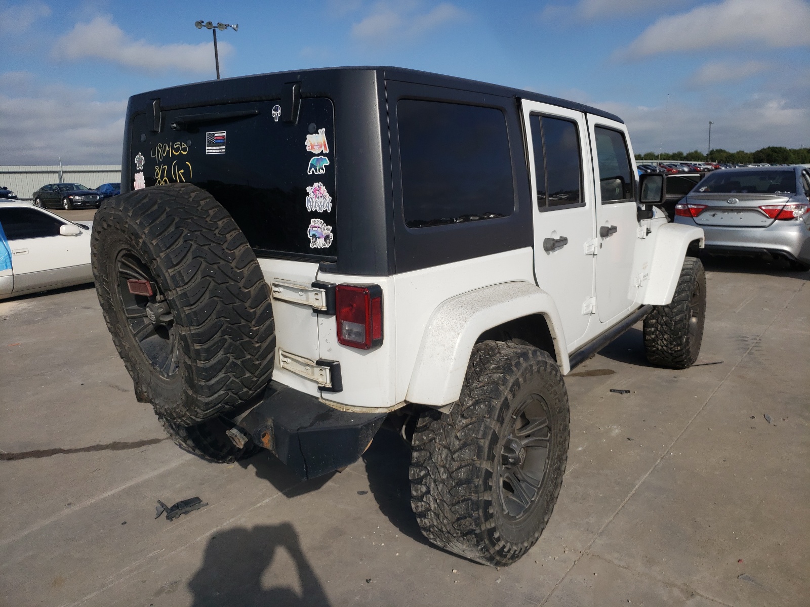 Photo 4 from auction – 2014 JEEP WRANGLER S with VIN 1C4BJWEG0EL274092