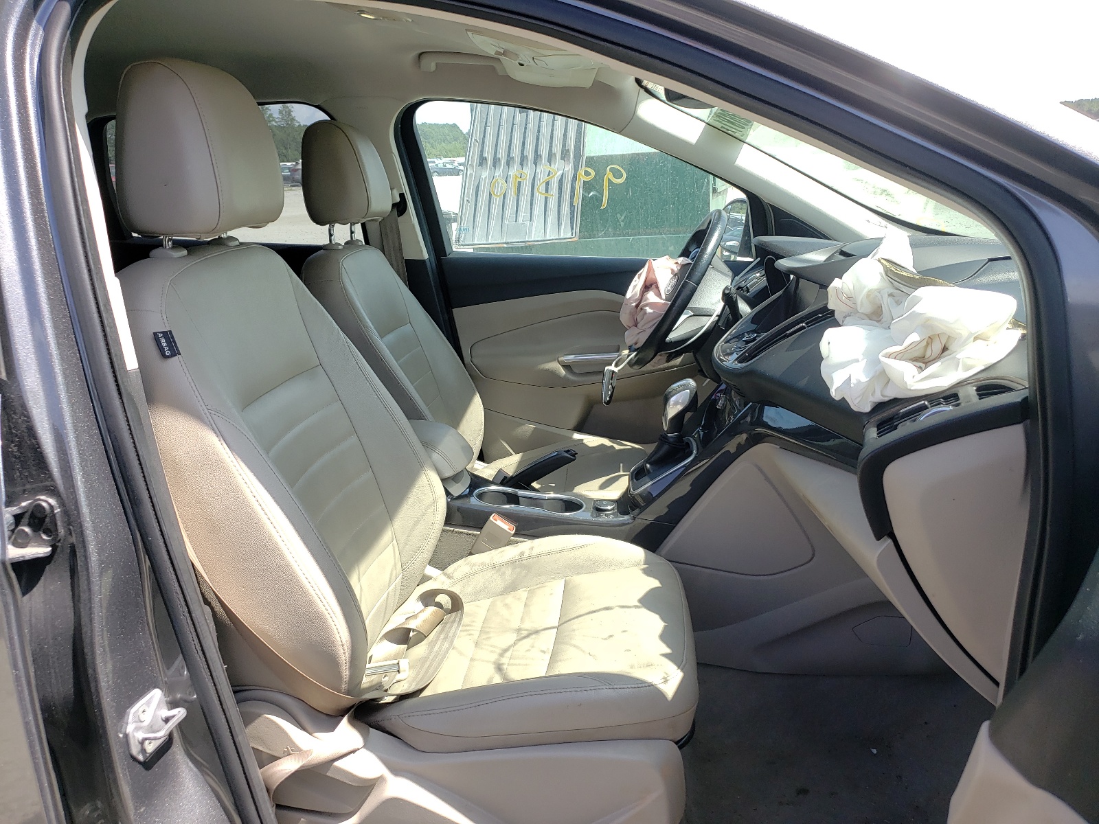 Photo 5 from auction – 2014 FORD ESCAPE TIT with VIN 1FMCU0J9XEUB39000