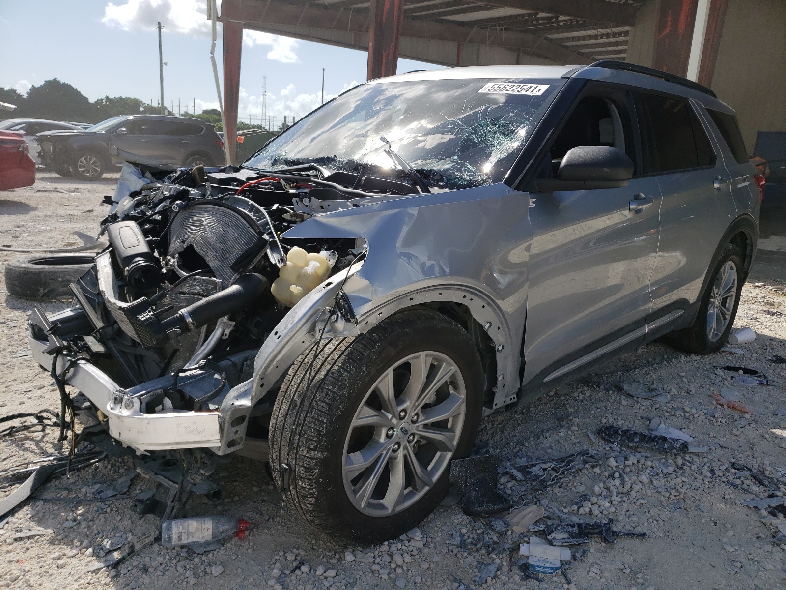 Photo 2 from auction – 2021 FORD EXPLORER X with VIN 1FMSK7DH3MGA56812