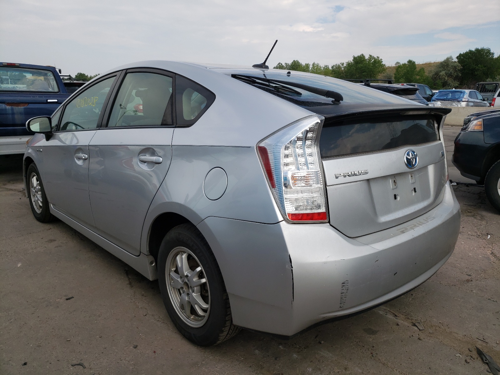 Photo 3 from auction – 2010 TOYOTA PRIUS with VIN JTDKN3DU5A5186843