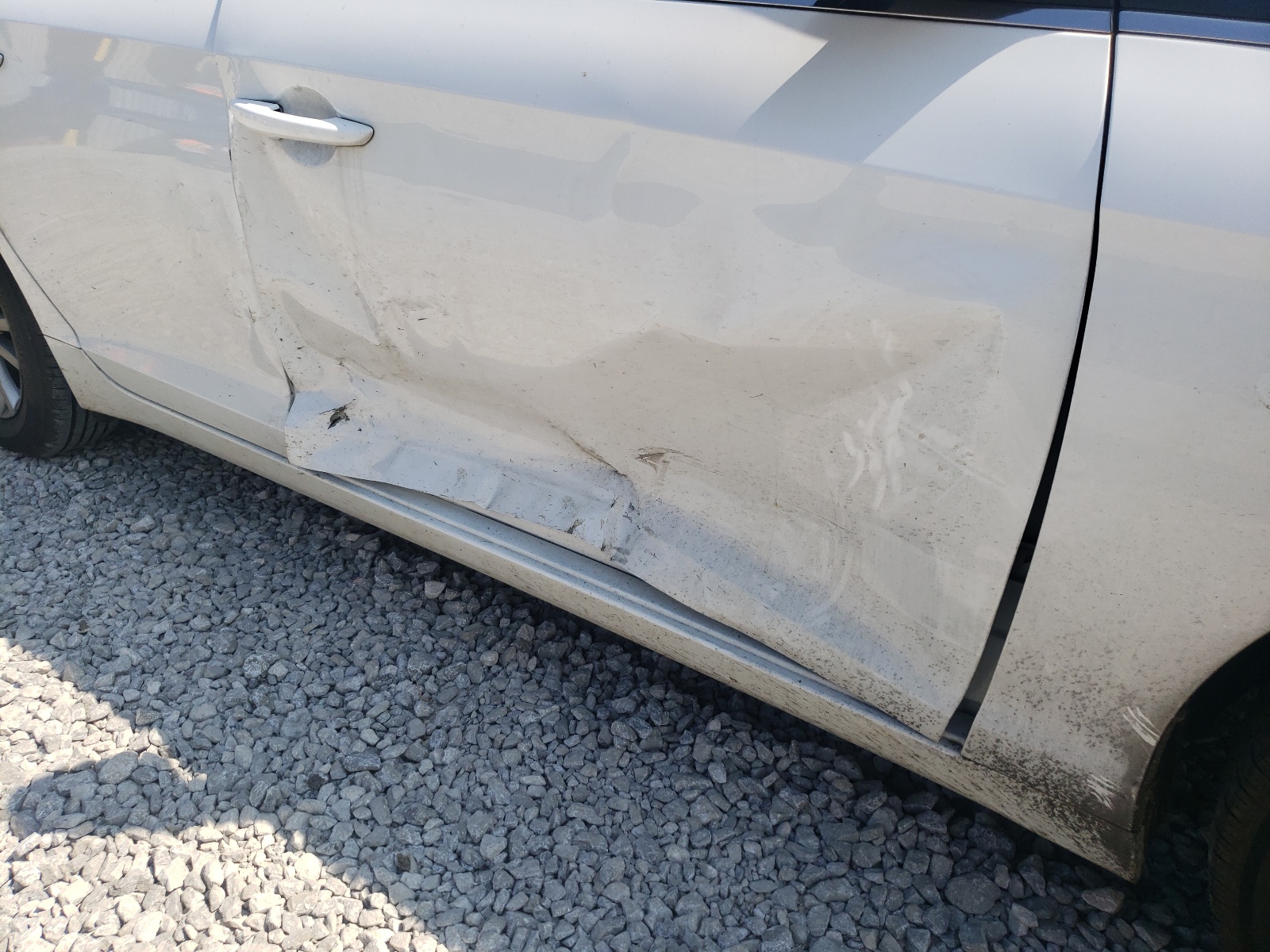 Photo 9 from auction – 2016 HYUNDAI SONATA SE with VIN 5NPE24AFXGH302452