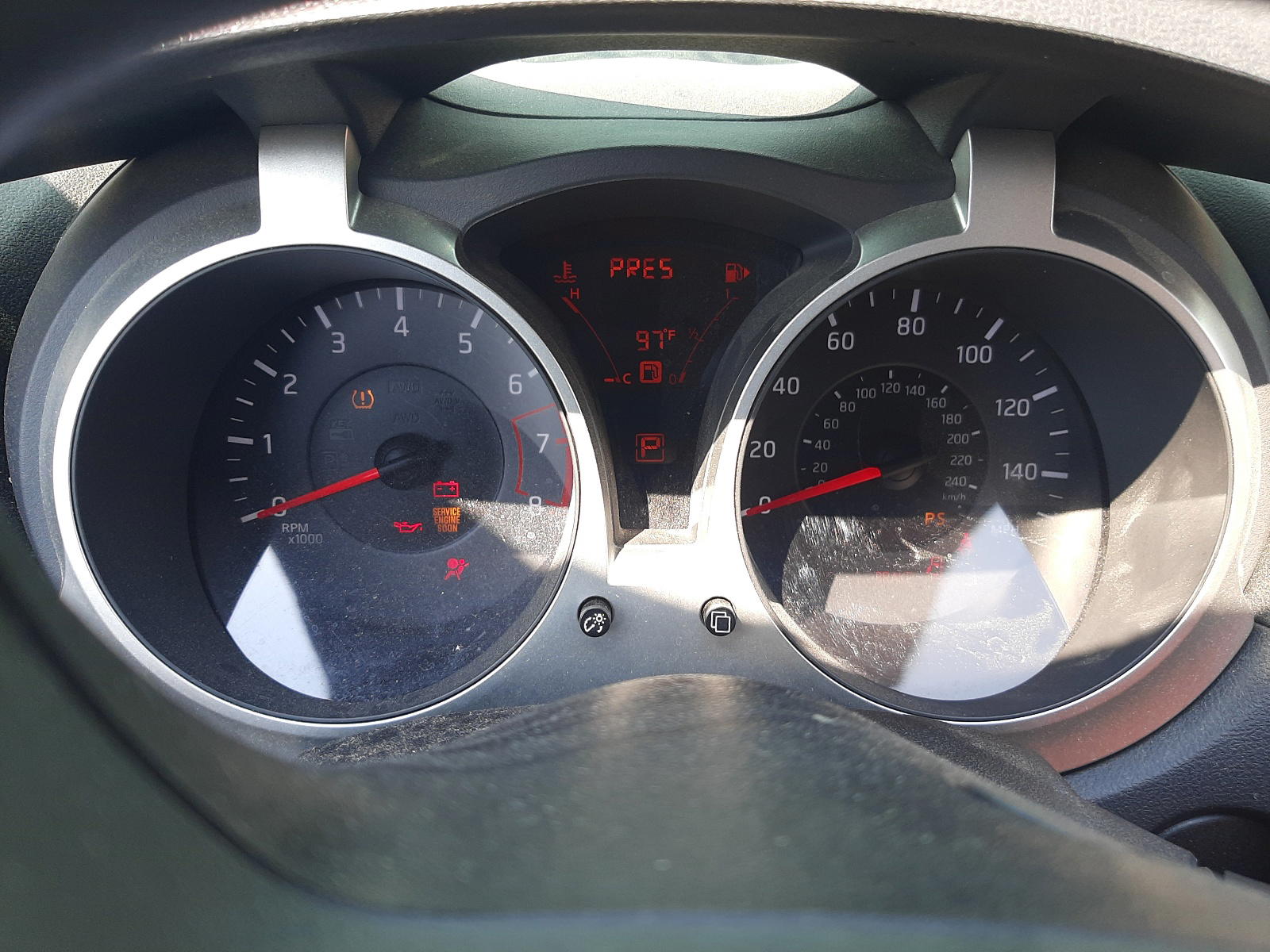 Photo 8 from auction – 2012 NISSAN JUKE S with VIN JN8AF5MR0CT101216