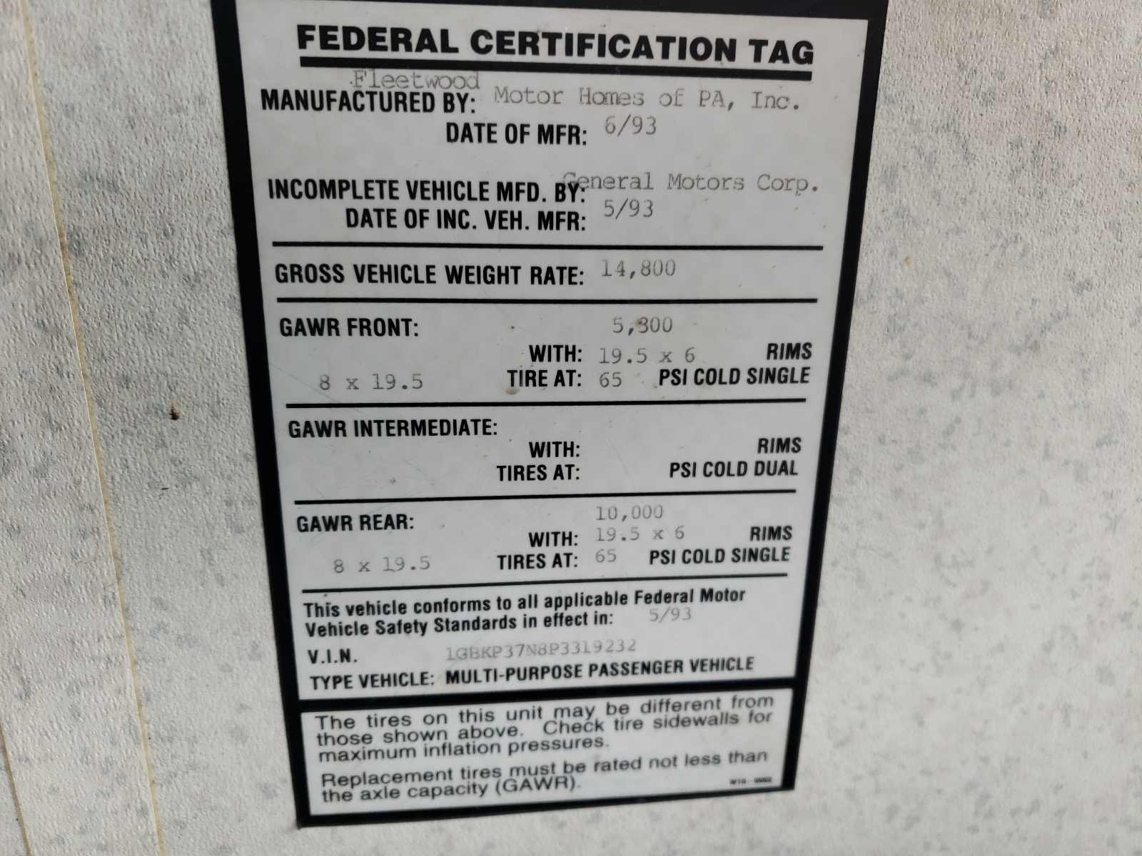 Photo 10 from auction – 1994 FLEE FLAIR with VIN 1GBKP37N8P3319232