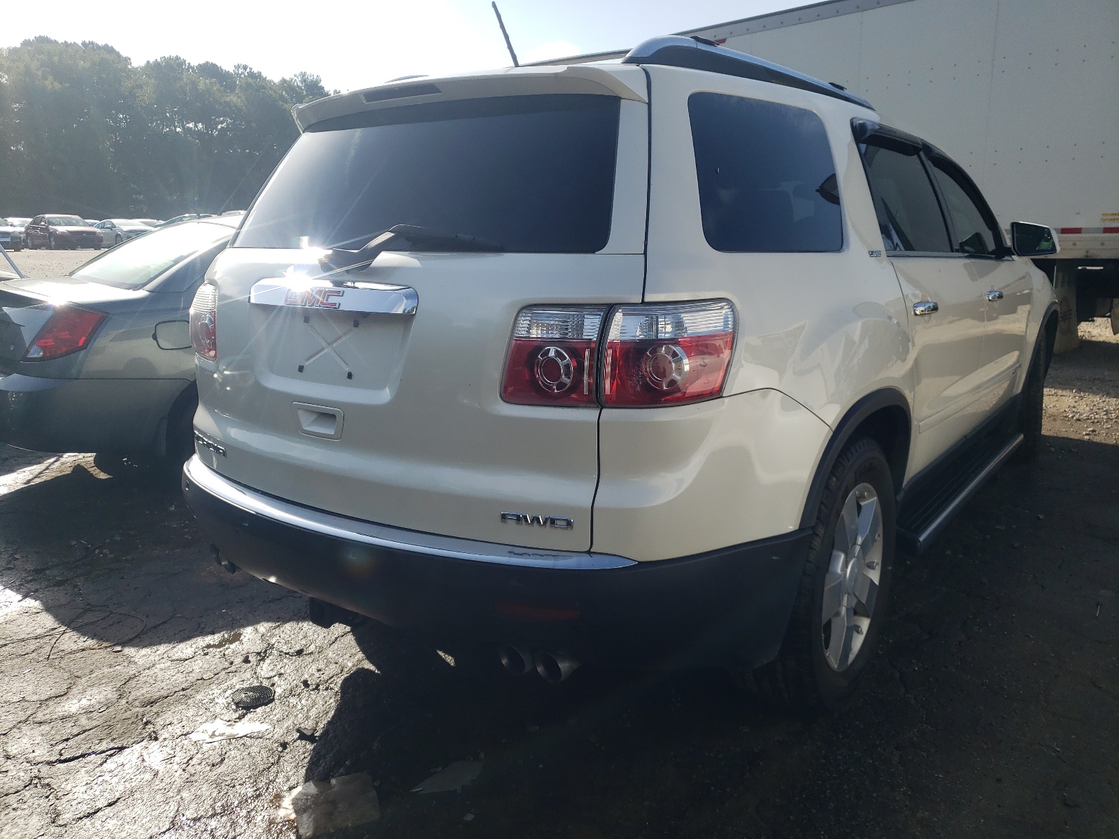 Photo 4 from auction – 2008 GMC ACADIA SLT with VIN 1GKEV33758J178210