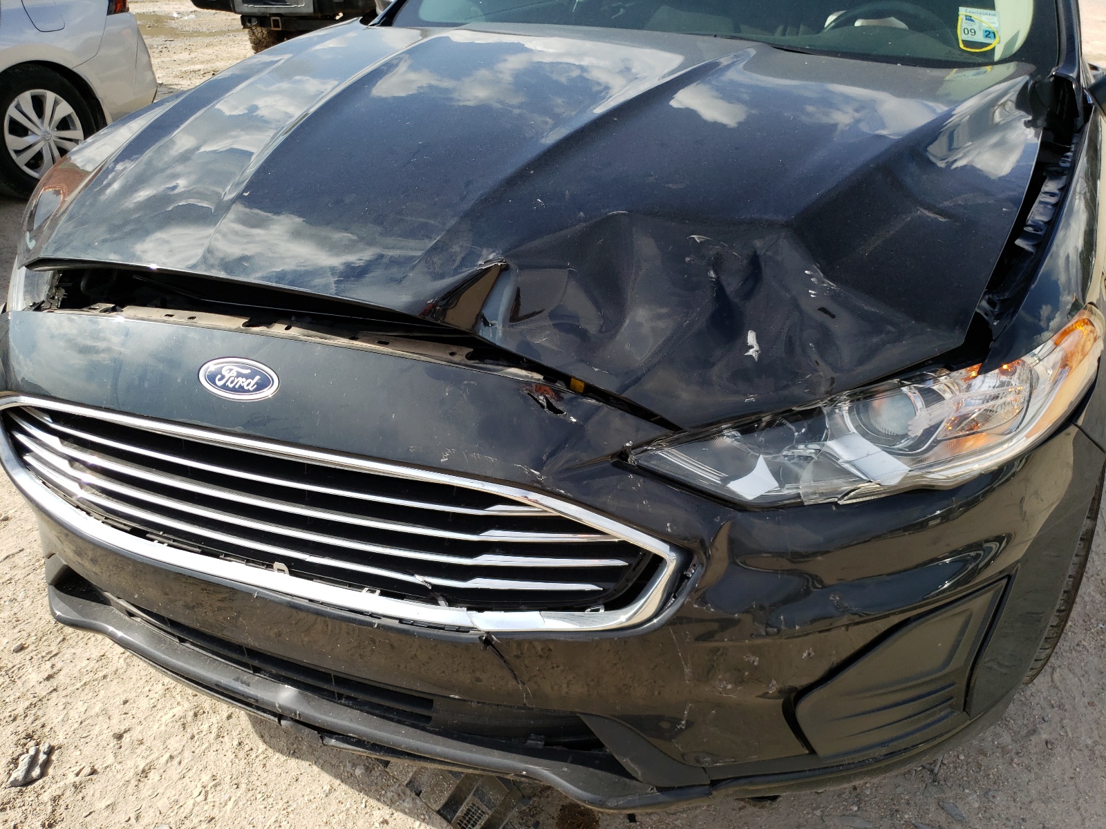 Photo 9 from auction – 2020 FORD FUSION SE with VIN 3FA6P0HD0LR184640