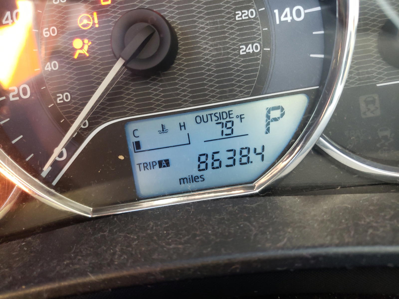Photo 8 from auction – 2015 TOYOTA COROLLA L with VIN 5YFBURHE3FP207708