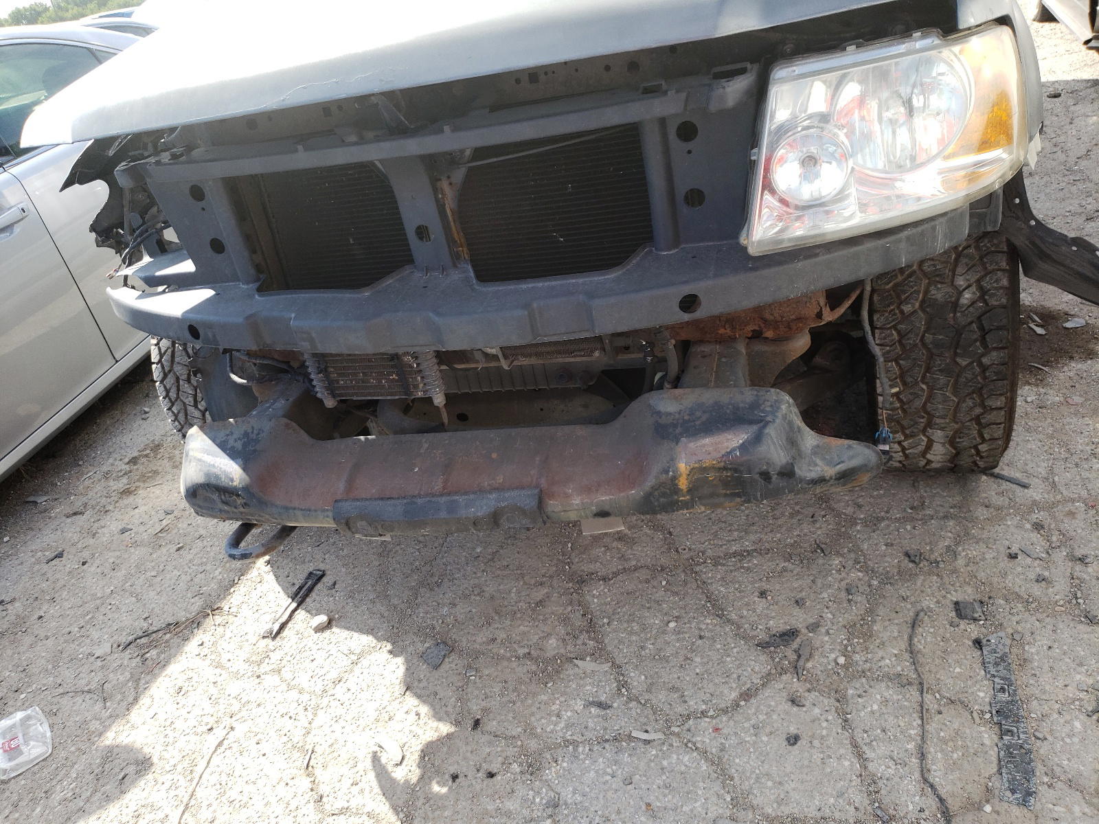 Photo 9 from auction – 2003 FORD EXPEDITION with VIN 1FMPU16L03LA20645