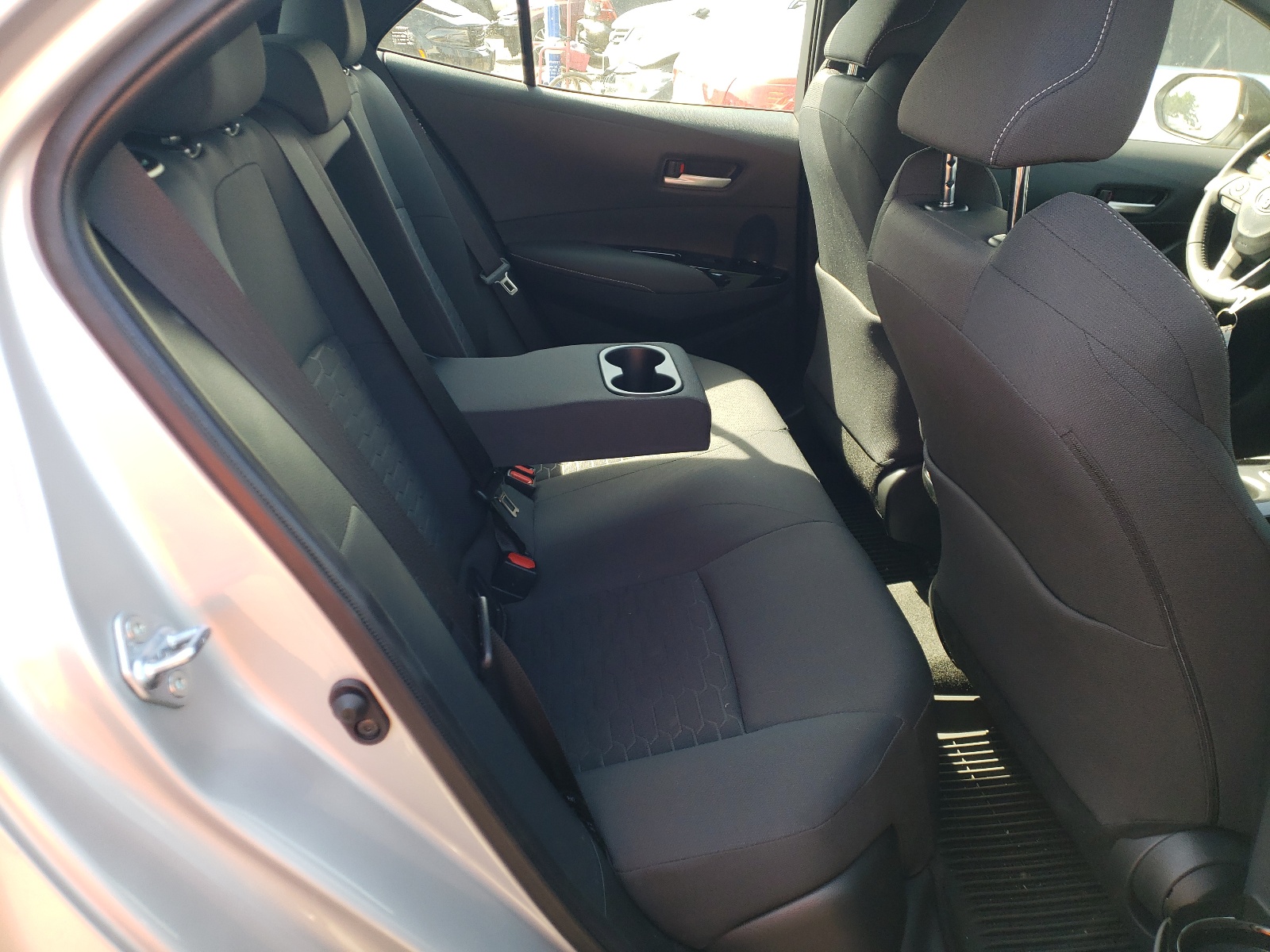 Photo 6 from auction – 2021 TOYOTA COROLLA SE with VIN JTND4MBE9M3139386