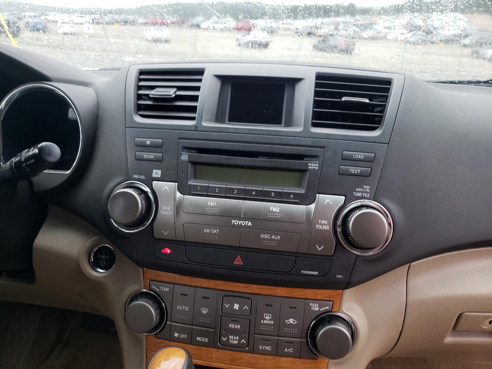 Photo 9 from auction – 2008 TOYOTA HIGHLANDER with VIN JTEEW44A682006783