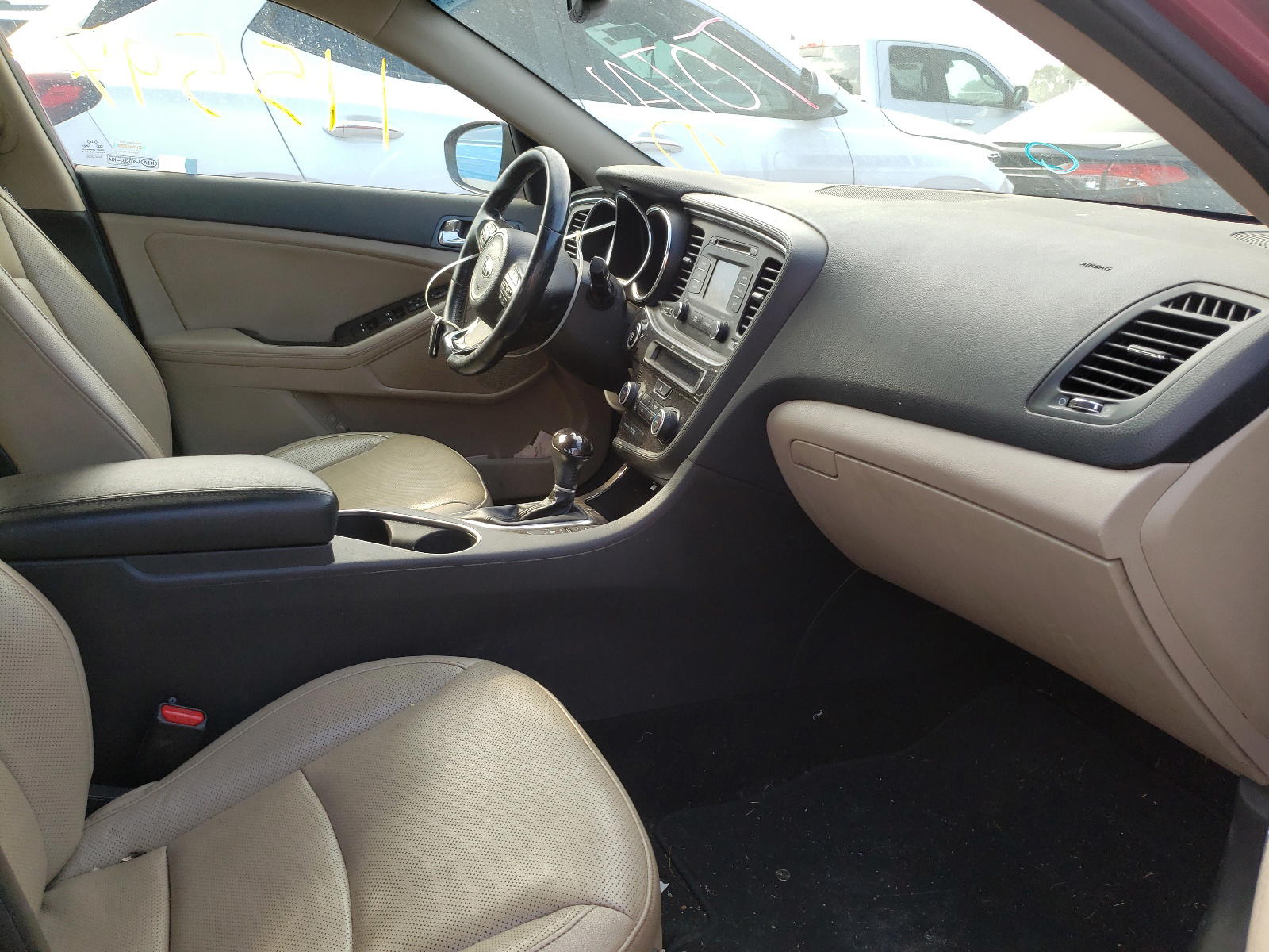 Photo 5 from auction – 2014 KIA OPTIMA EX with VIN 5XXGN4A71EG272713