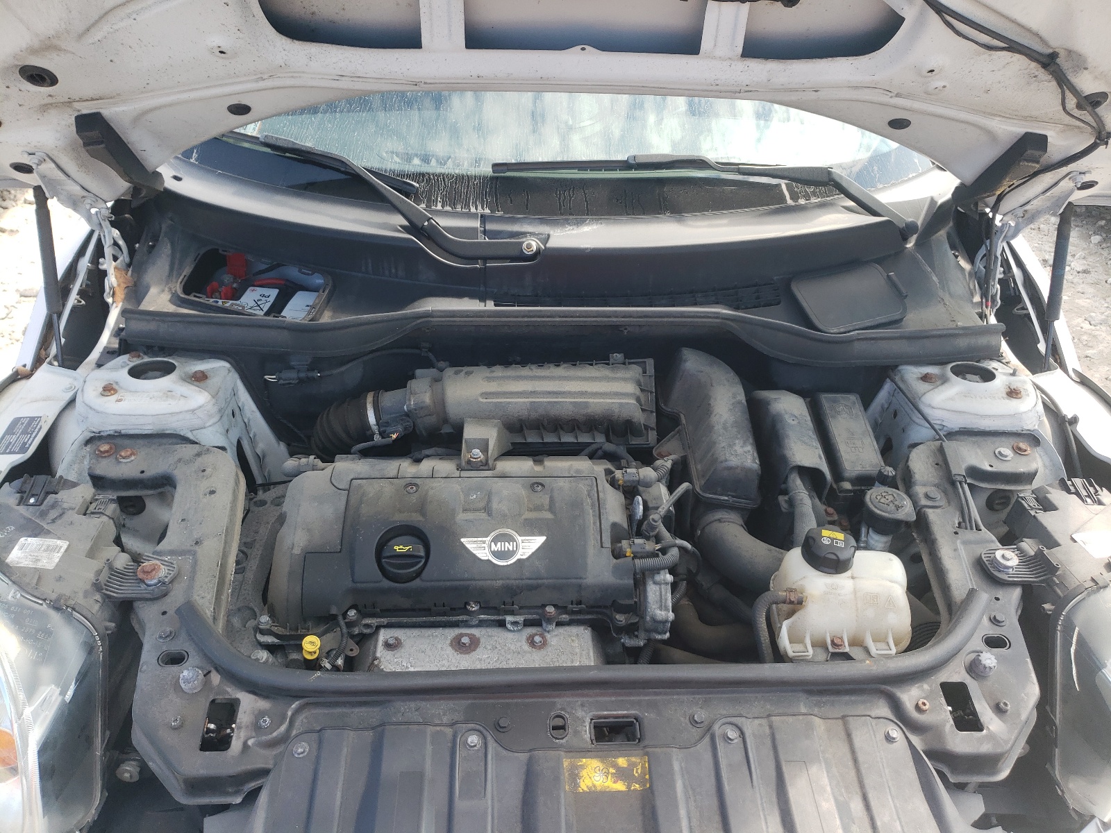 Photo 7 from auction – 2015 MINI COOPER COU with VIN WMWZB3C51FWM32920