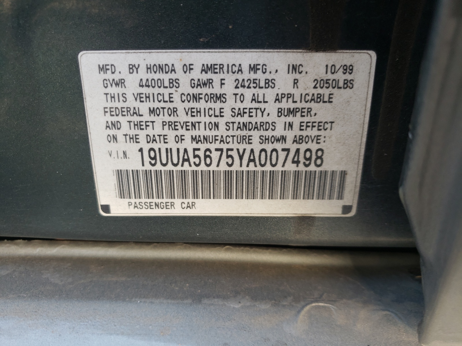 Photo 10 from auction – 2000 ACURA 3.2TL with VIN 19UUA5675YA007498