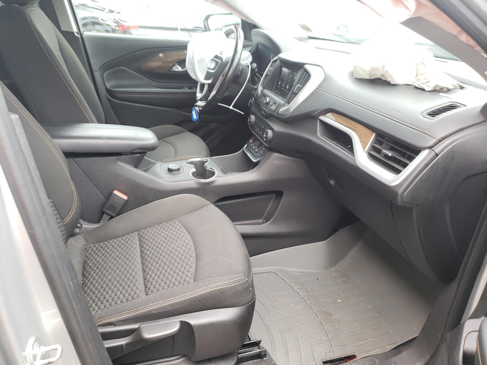 Photo 5 from auction – 2019 GMC TERRAIN SL with VIN 3GKALMEV3KL193987
