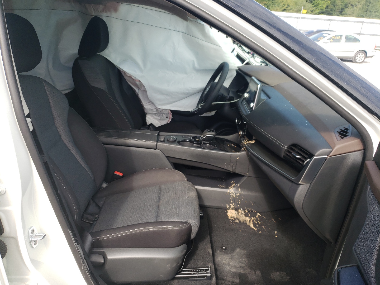 Photo 5 from auction – 2021 NISSAN ROGUE SV with VIN 5N1AT3BB6MC756749