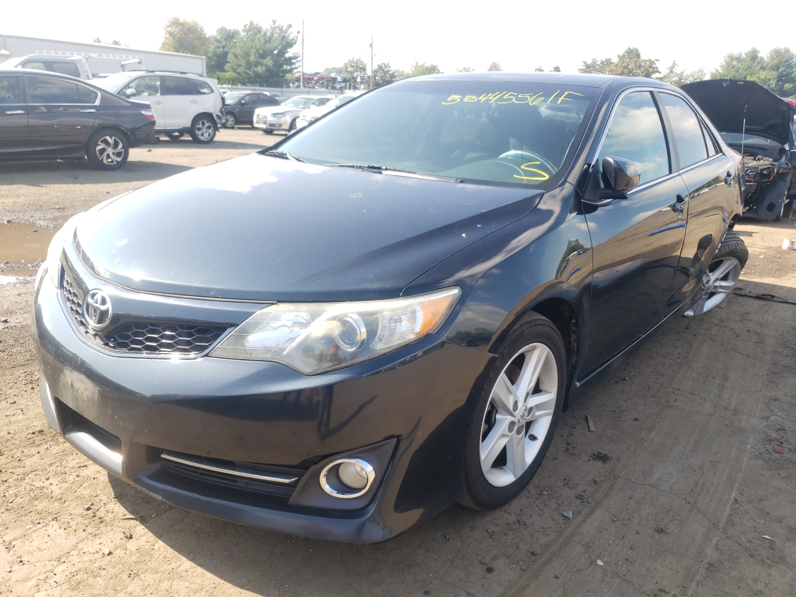 Photo 2 from auction – 2013 TOYOTA CAMRY L with VIN 4T1BF1FK2DU215413