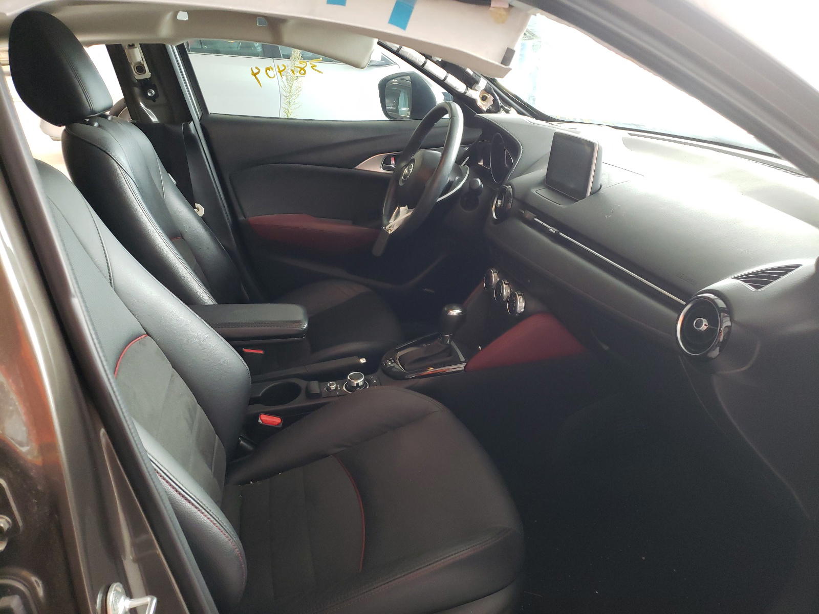 Photo 5 from auction – 2017 MAZDA CX-3 with VIN JM1DKFD74H0145124