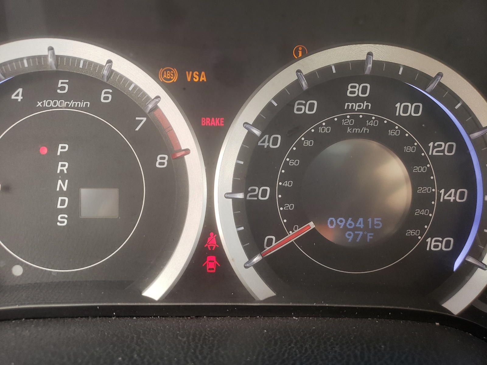 Photo 8 from auction – 2010 ACURA TSX with VIN JH4CU2F60AC032499