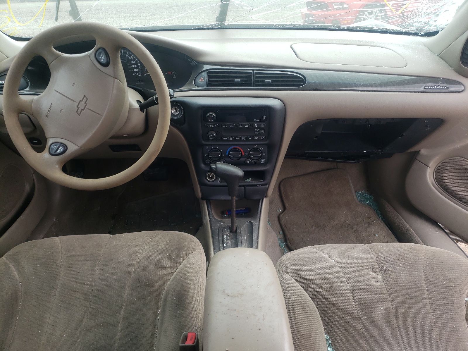 Photo 9 from auction – 2002 CHEVROLET MALIBU with VIN 1G1ND52J42M549637