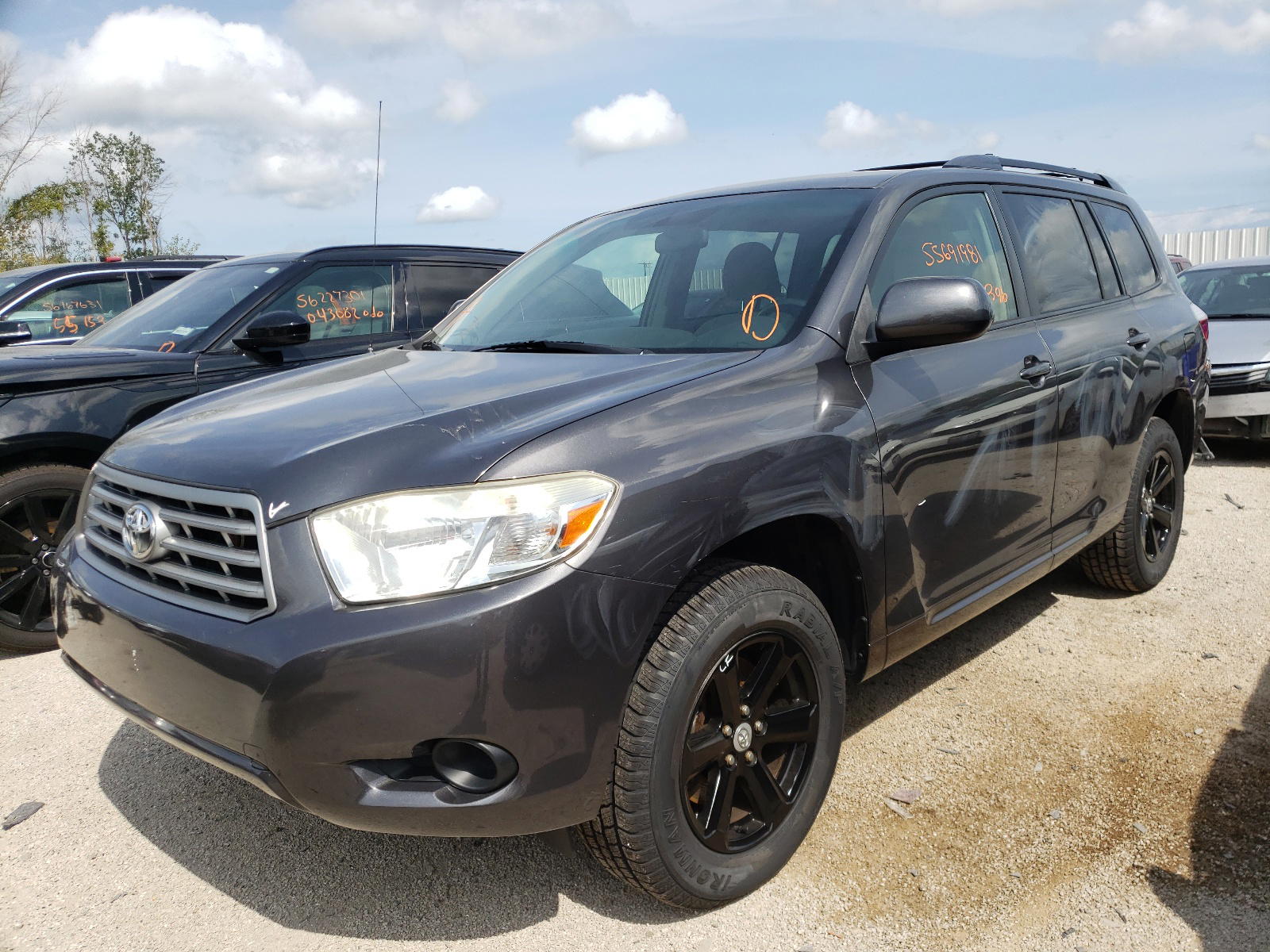 Photo 2 from auction – 2009 TOYOTA HIGHLANDER with VIN JTEDA41A992007734