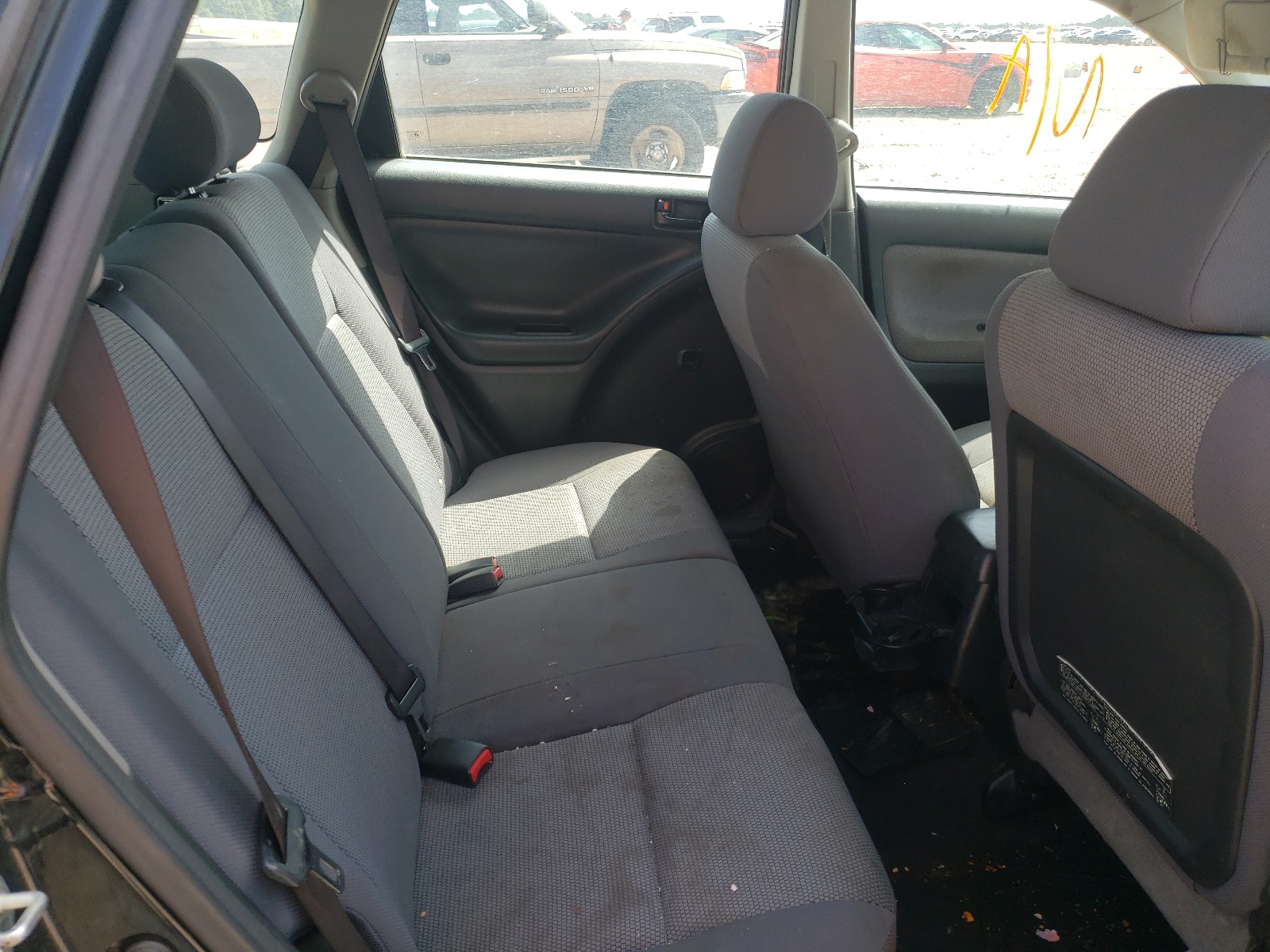Photo 6 from auction – 2006 PONTIAC VIBE with VIN 5Y2SL65866Z437863