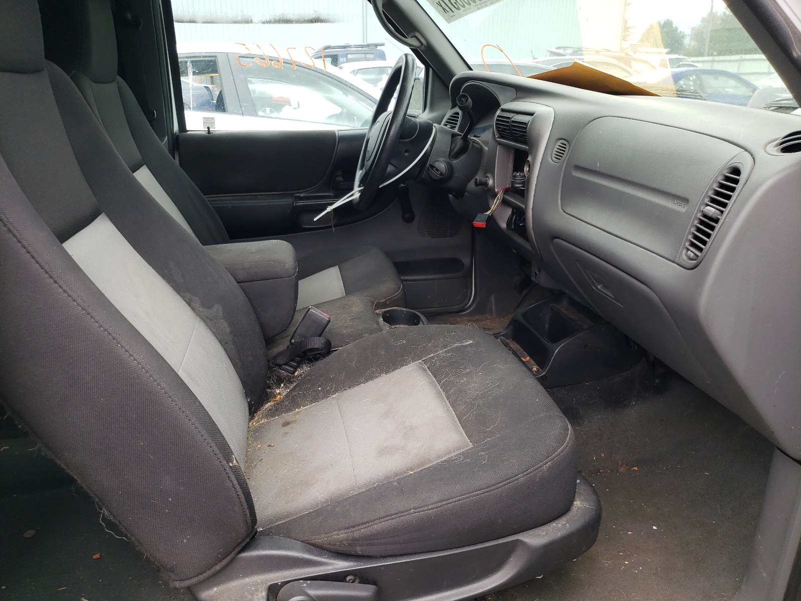 Photo 5 from auction – 2005 FORD RANGER SUP with VIN 1FTZR44U65PB08185