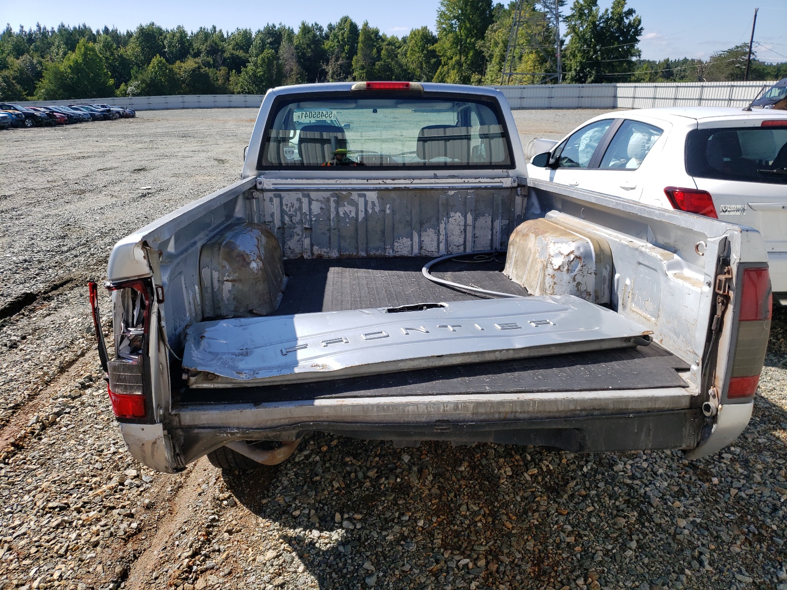 Photo 9 from auction – 2003 NISSAN FRONTIER K with VIN 1N6DD26T13C403892