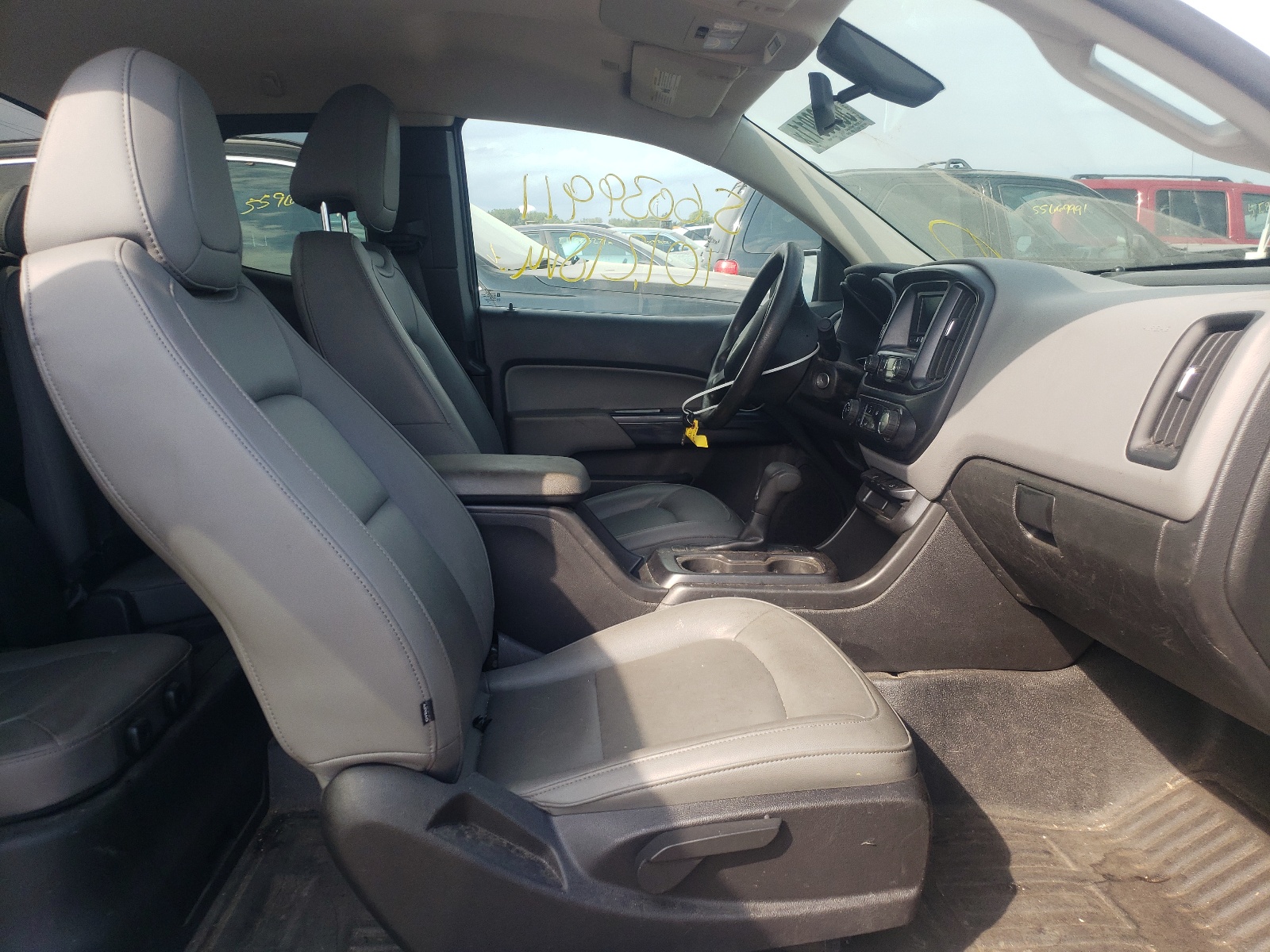 Photo 5 from auction – 2017 CHEVROLET COLORADO with VIN 1GCHSBEA0H1179236