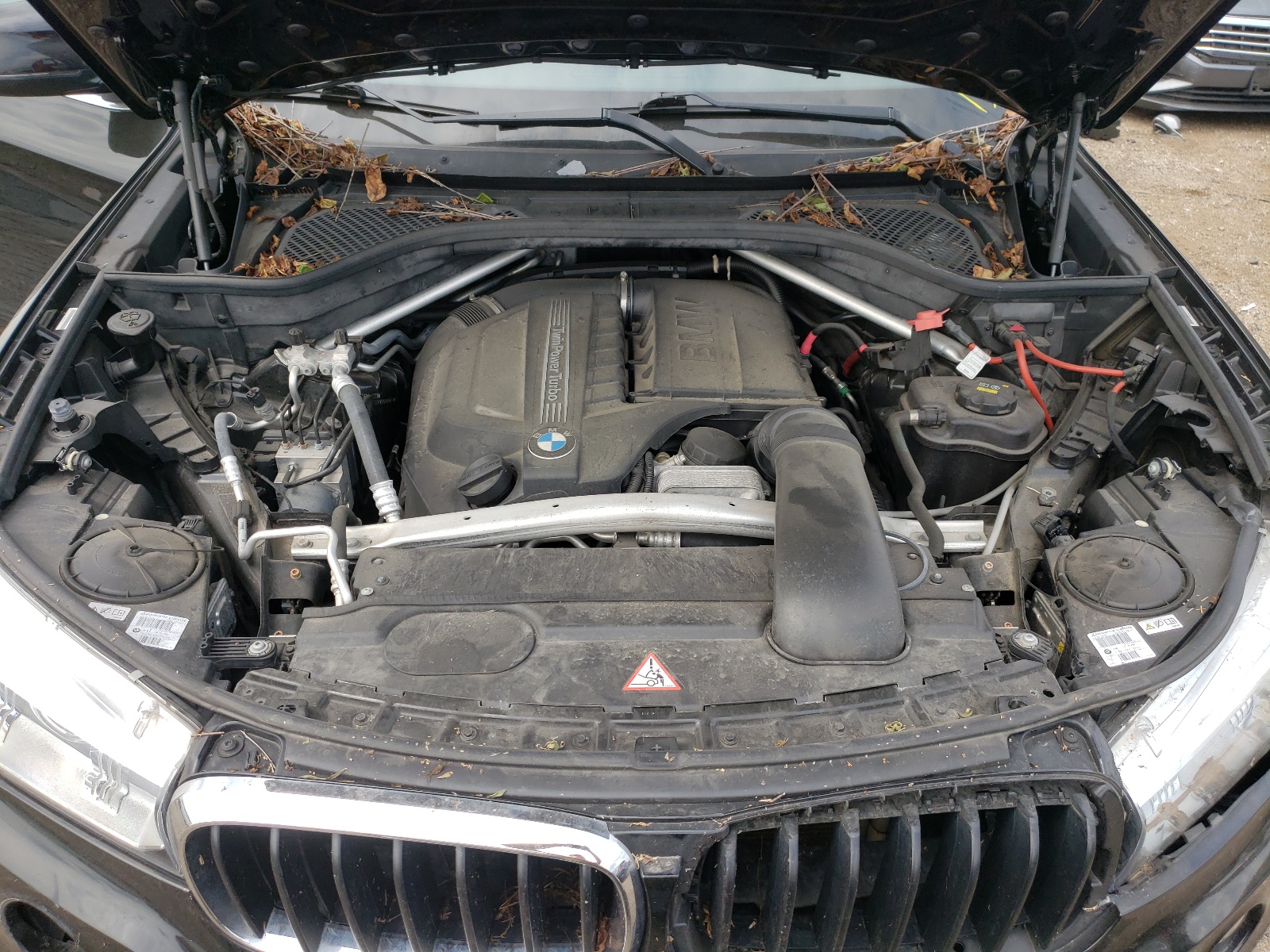 Photo 7 from auction – 2015 BMW X5 XDRIVE3 with VIN 5UXKR0C53F0K68893
