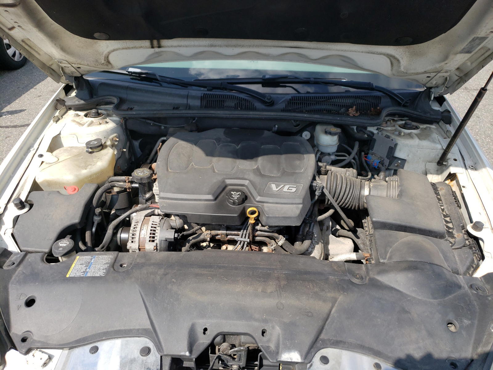 Photo 7 from auction – 2010 BUICK LUCERNE CX with VIN 1G4HC5EM0AU102908