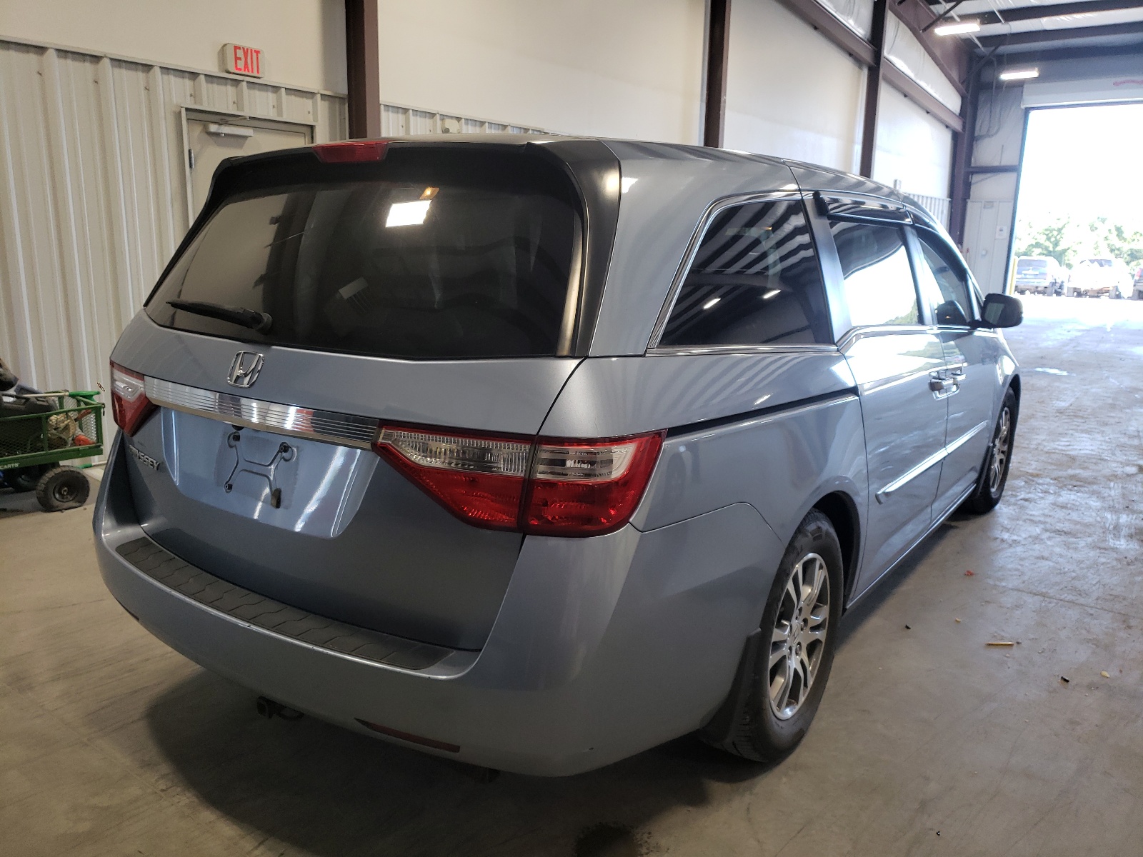 Photo 4 from auction – 2013 HONDA ODYSSEY EX with VIN 5FNRL5H45DB089218