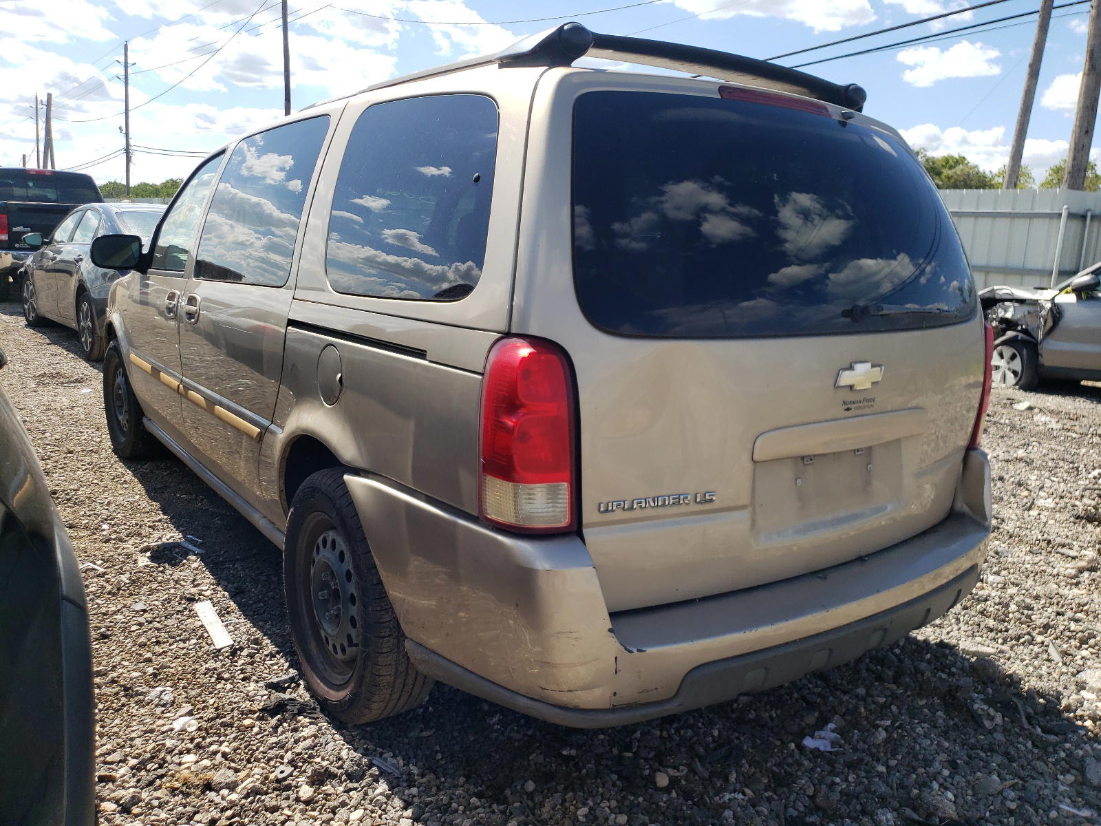 Photo 3 from auction – 2005 CHEVROLET UPLANDER with VIN 1GNDV23LX5D181300