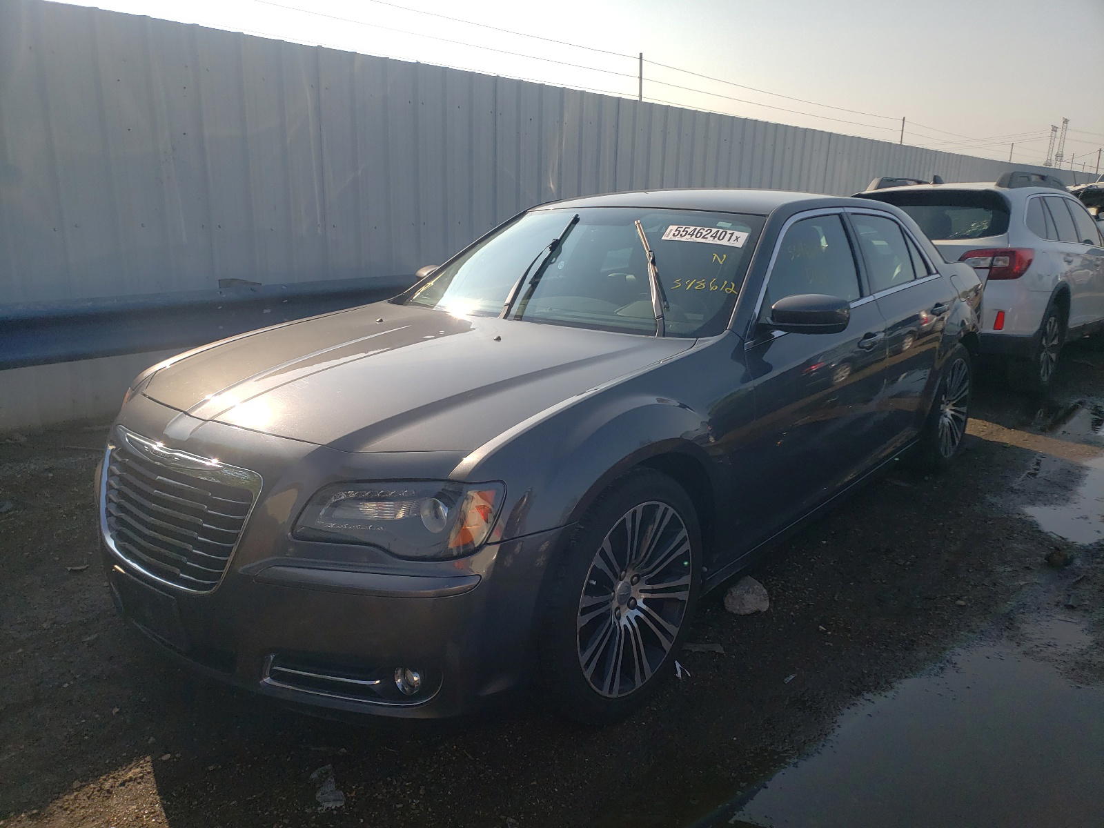 Photo 2 from auction – 2013 CHRYSLER 300 S with VIN 2C3CCABG4DH548612