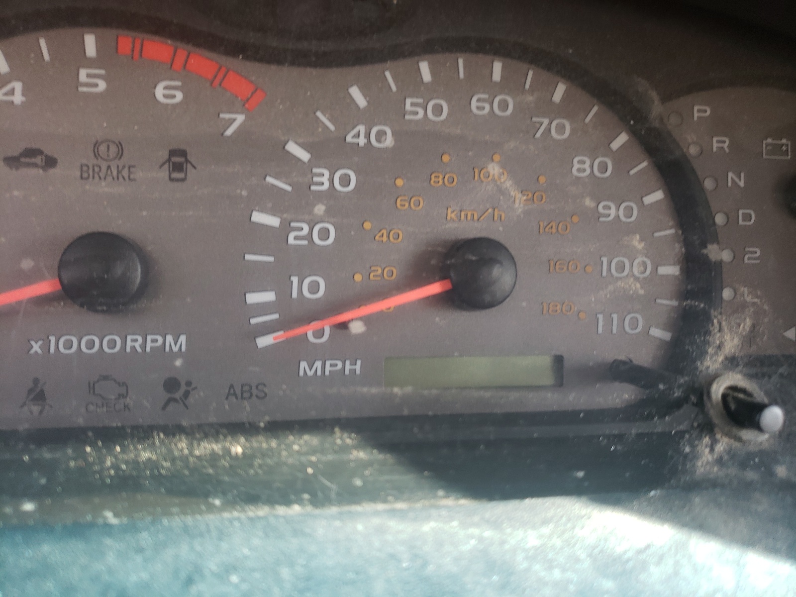صورة رقم 8 من المزاد - 2001 TOYOTA SEQUOIA SR مع VIN 5TDBT44A91S015833