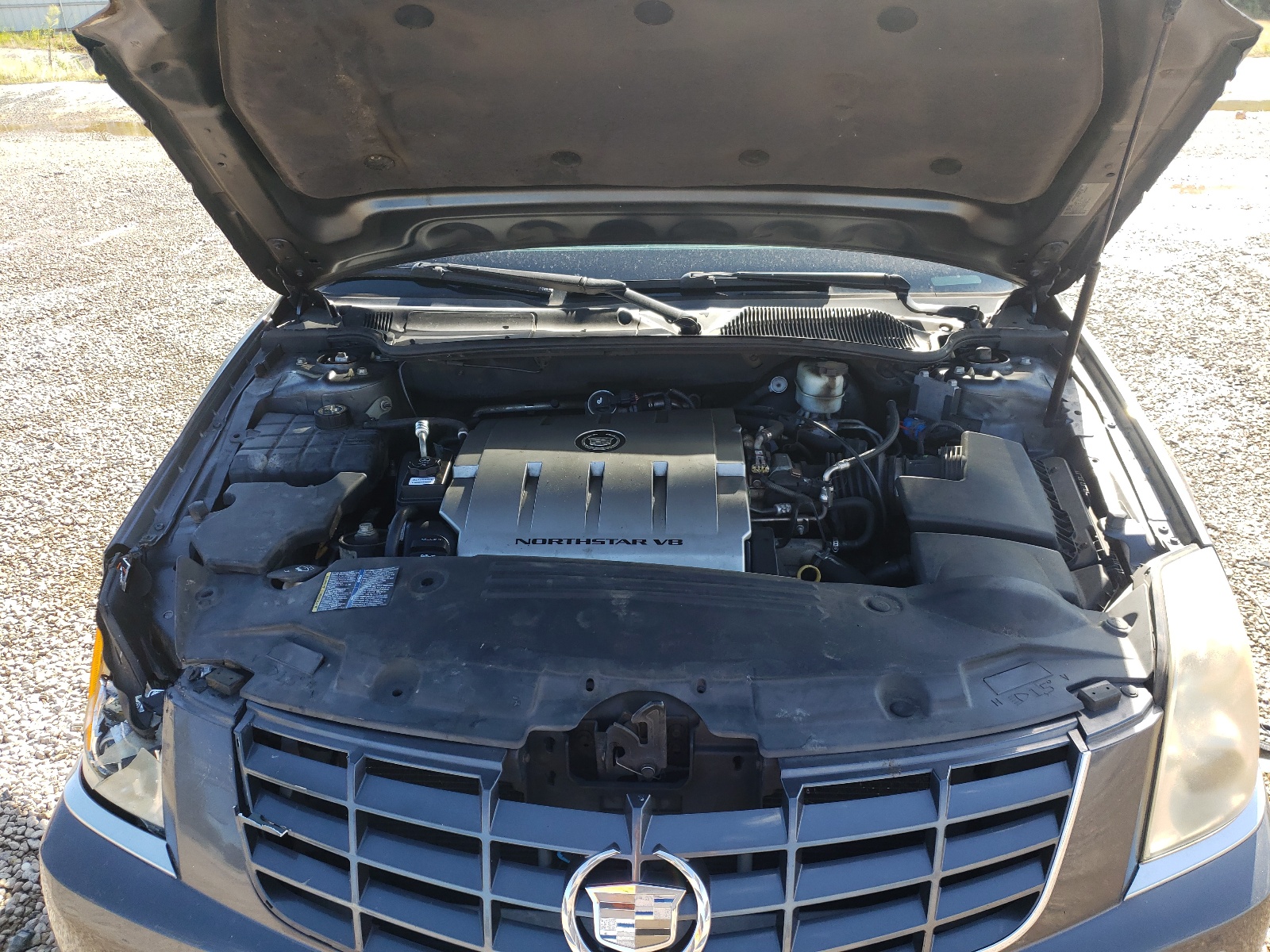Photo 7 from auction – 2010 CADILLAC DTS PREMIU with VIN 1G6KH5EY3AU102886