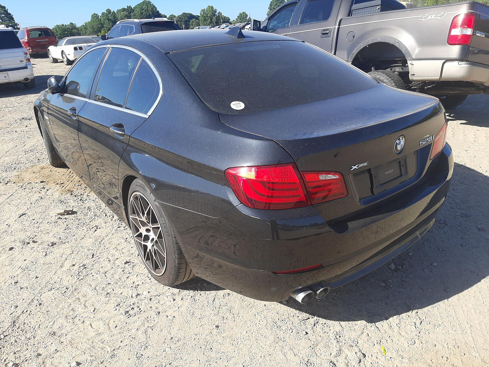 Photo 3 from auction – 2012 BMW 528 XI with VIN WBAXH5C50CDW05836
