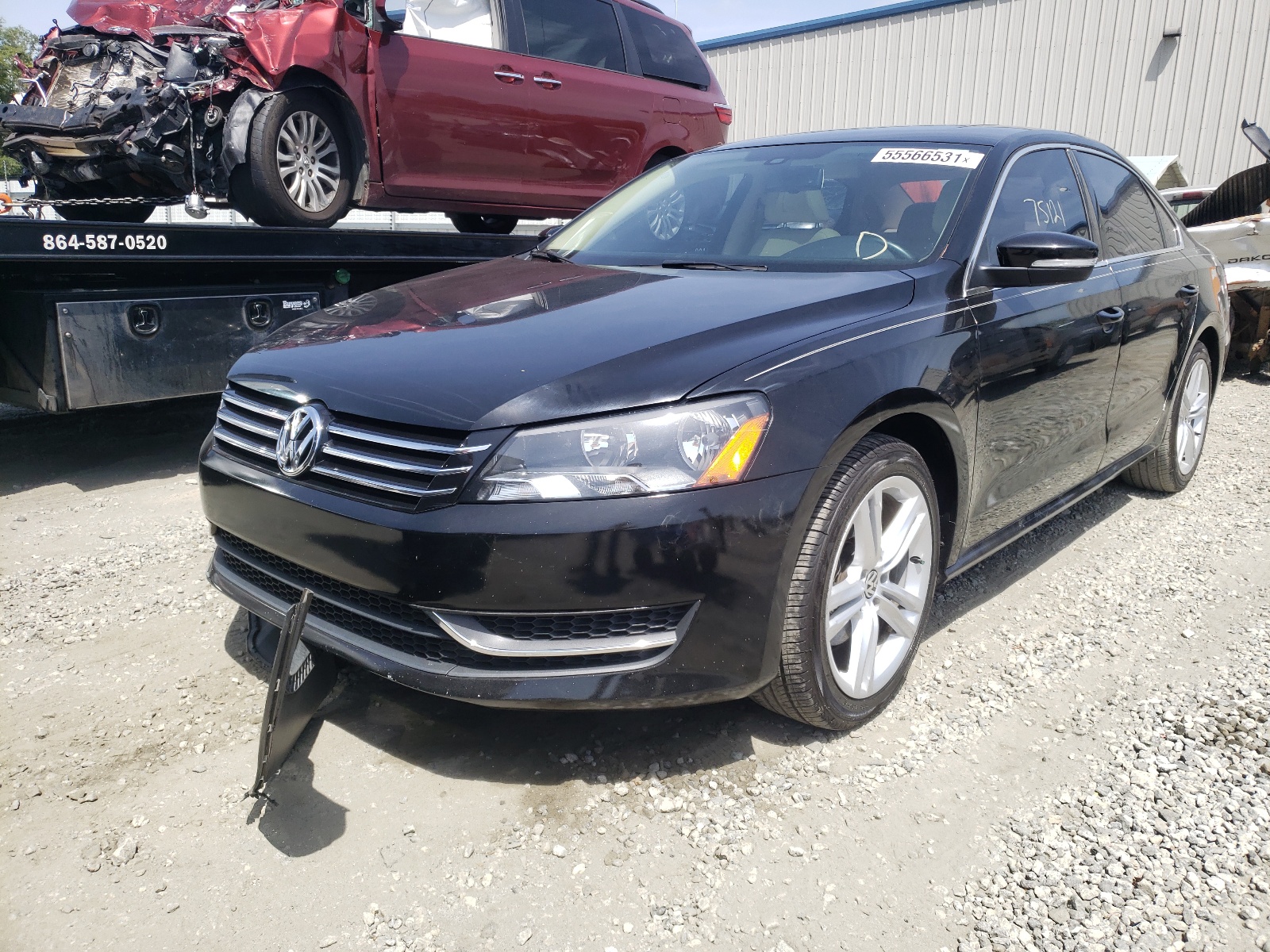 Photo 2 from auction – 2014 VOLKSWAGEN PASSAT SE with VIN 1VWBS7A36EC087569